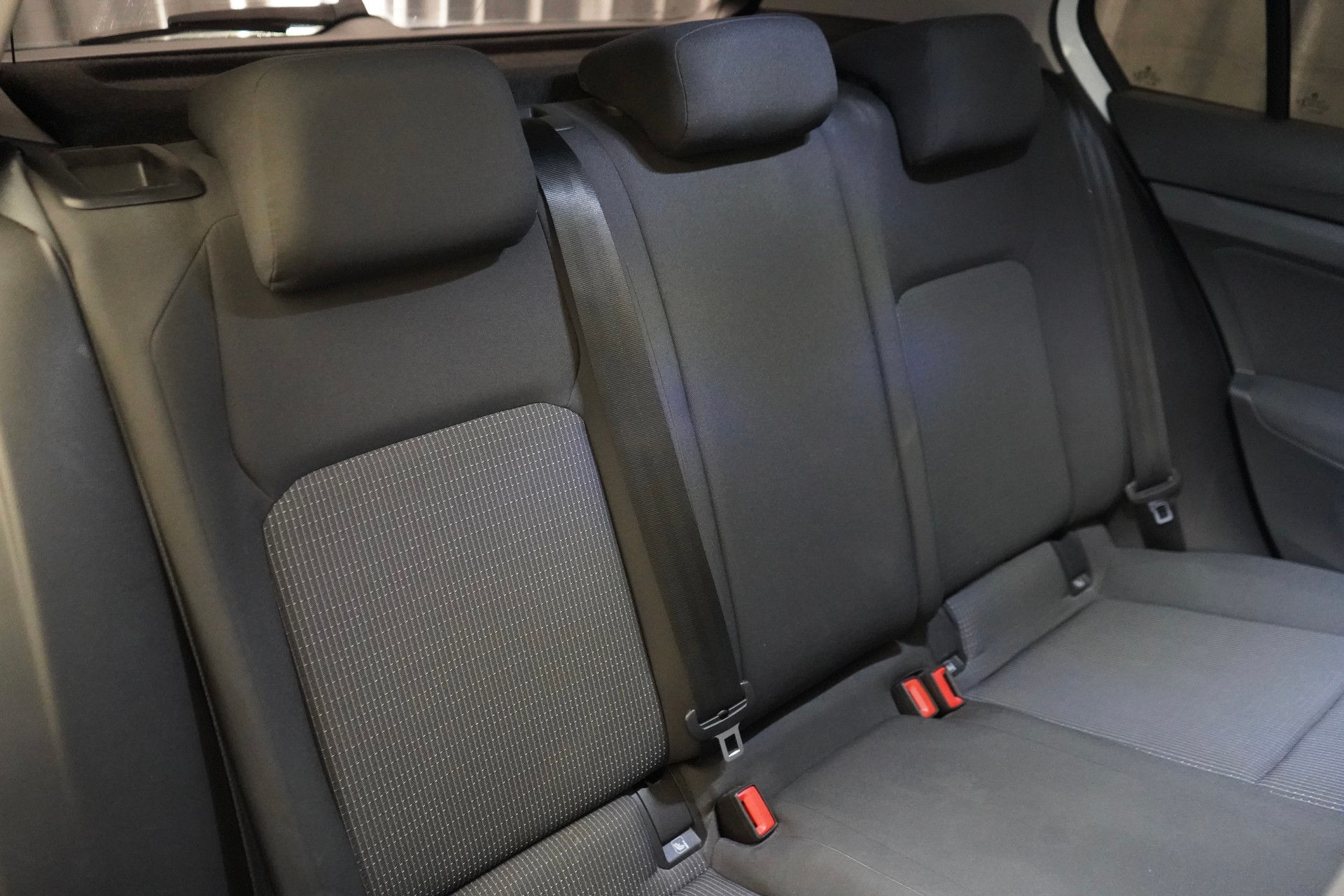 VW Golf 1.0 TSI Value-image-8
