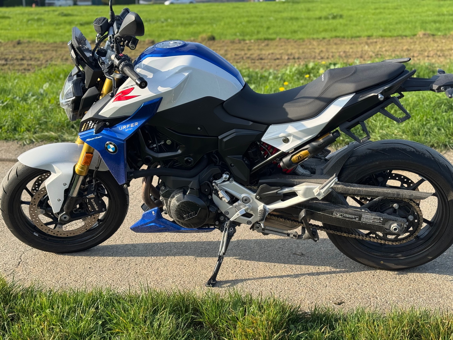 BMW F 900 R ABS-image-1