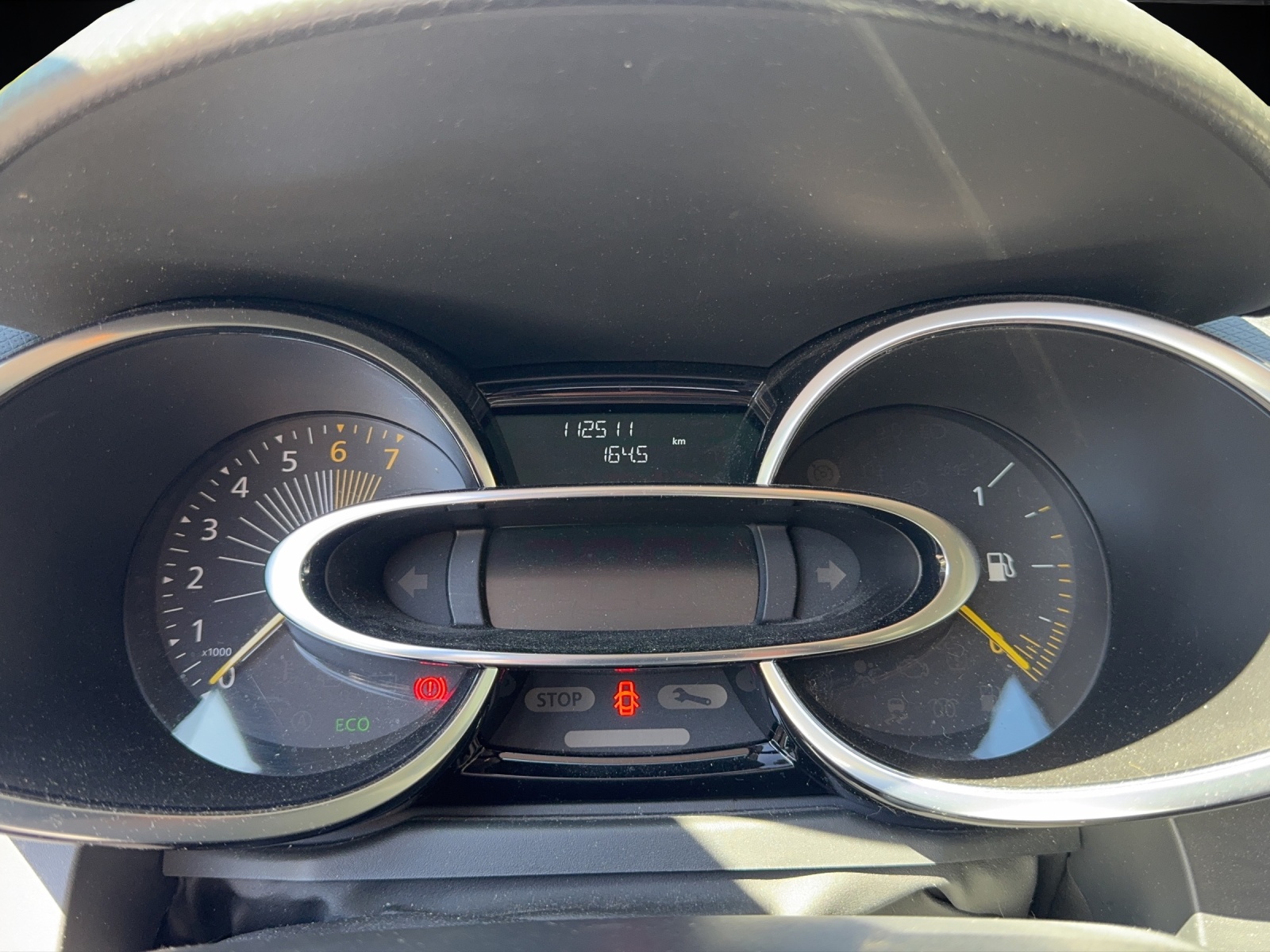 RENAULT Clio 0.9 Limited-image-11