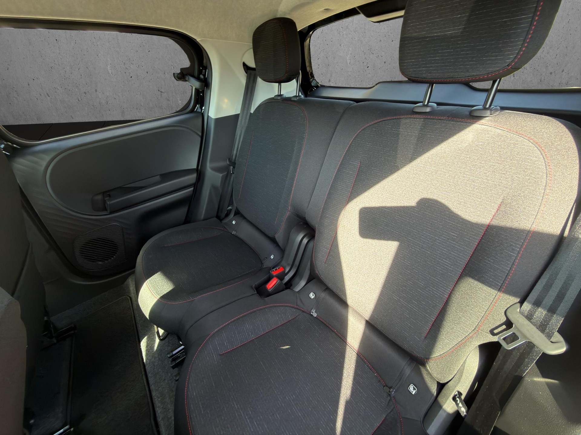 RENAULT Twingo E-Tech Urban Range techno-image-10