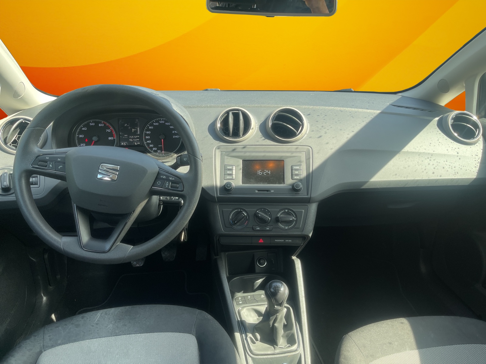 SEAT Ibiza 1.0 EcoTSI Reference-image-8