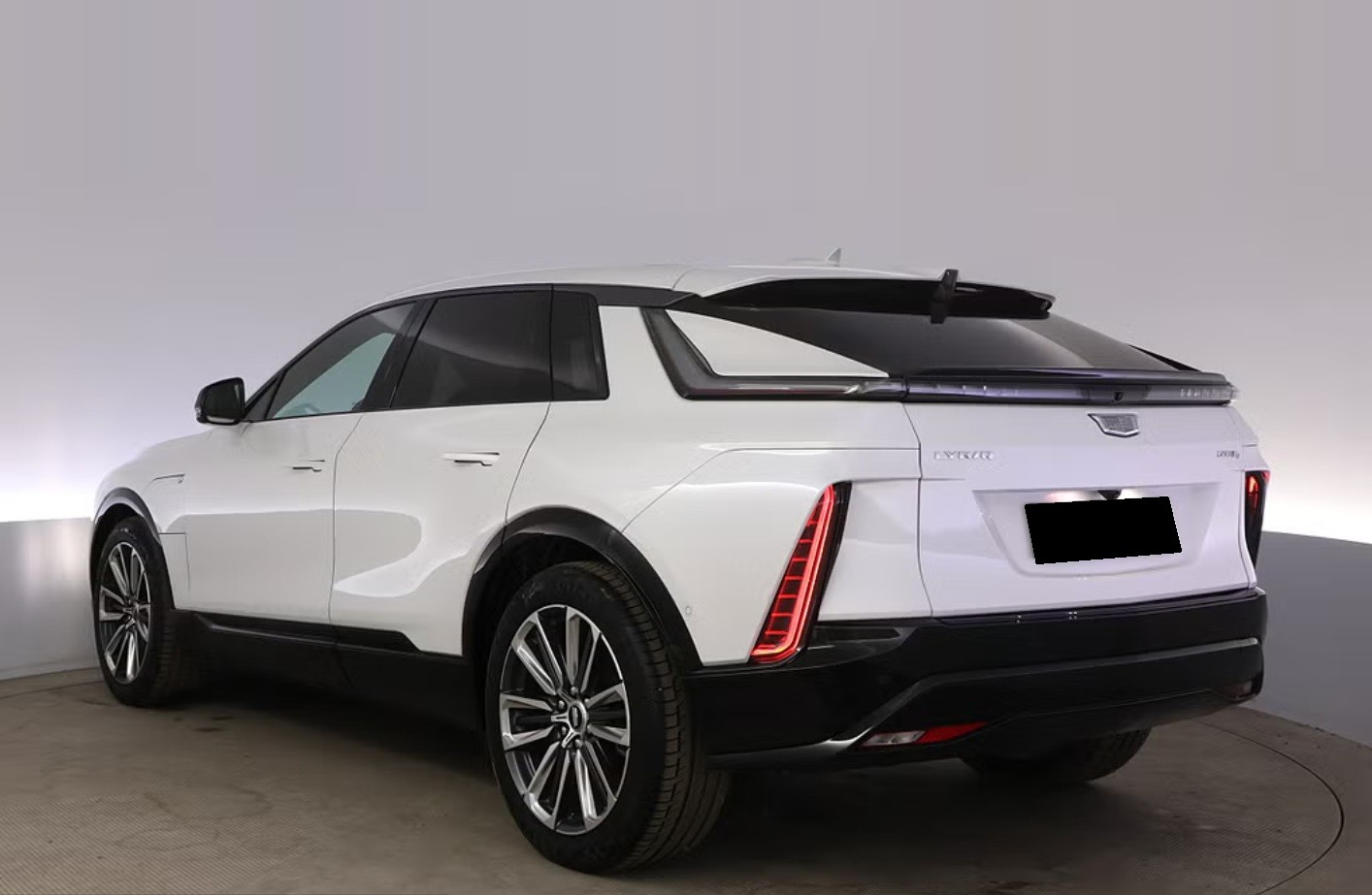 CADILLAC Lyriq Sport 102 kWh AWD-showroom-element-1