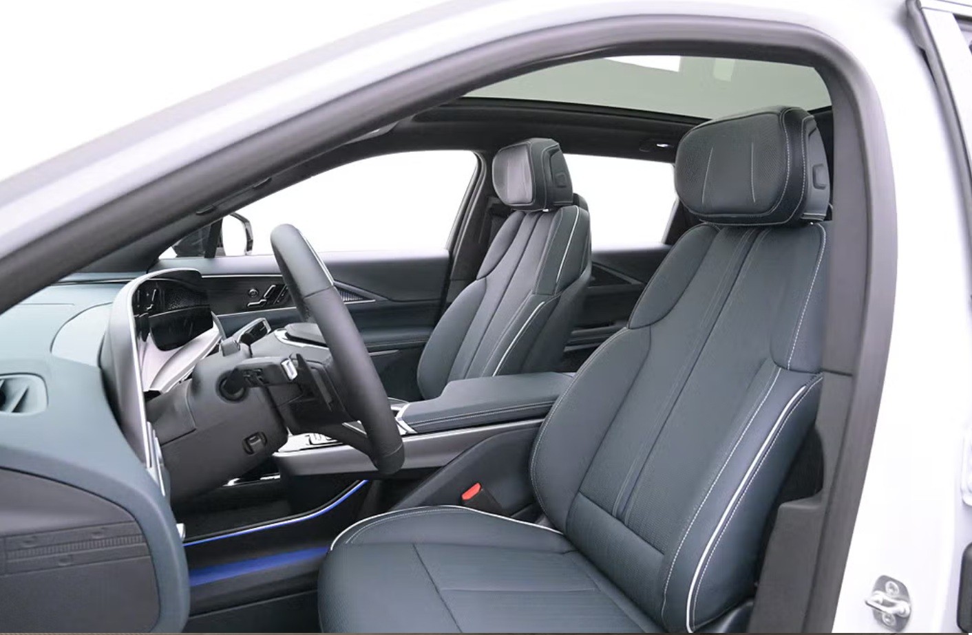 CADILLAC Lyriq Sport 102 kWh AWD-image-4