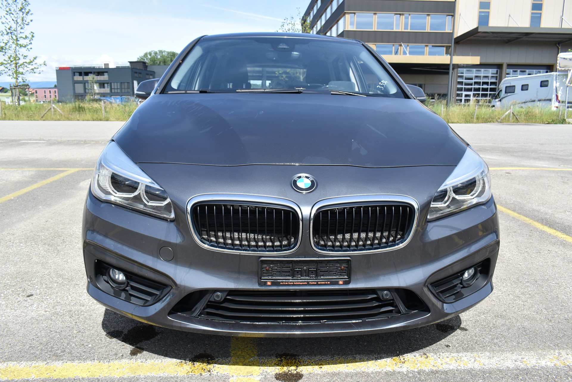 BMW 218d xDrive Active Tourer Steptronic-image-8