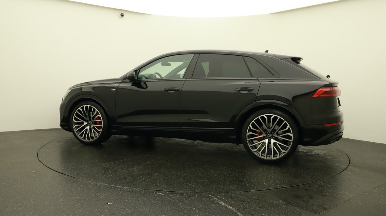 AUDI Q8 SUV TDI quattro 210 kW S line-showroom-element-2