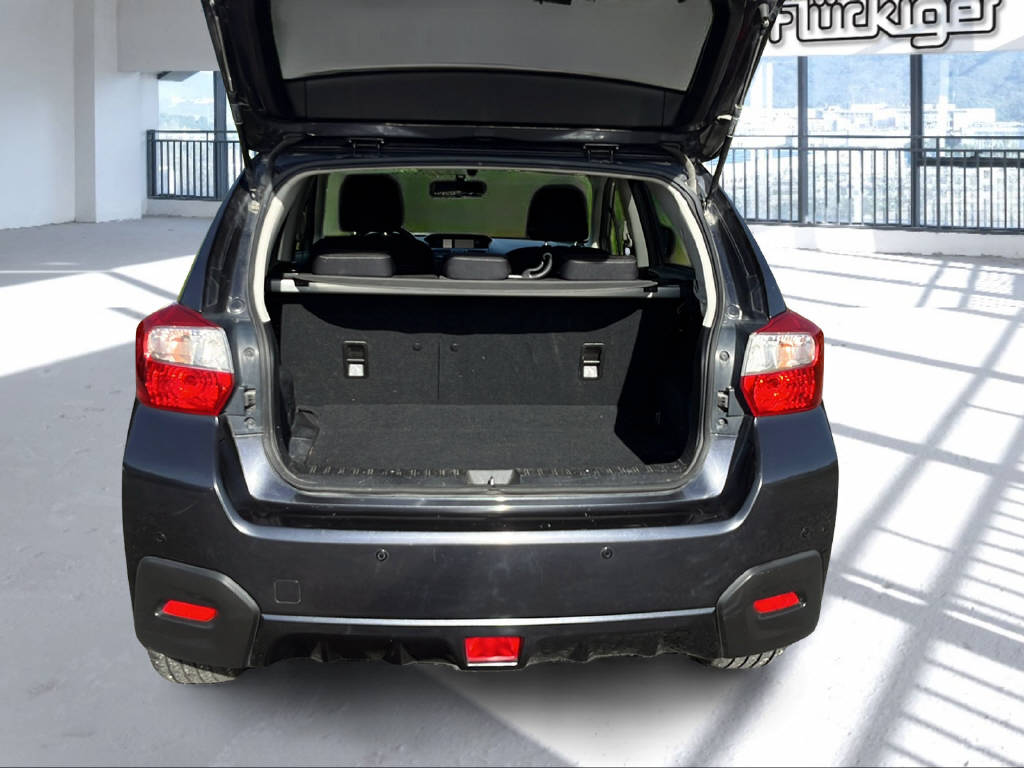 SUBARU XV 2.0i Swiss Two-image-6