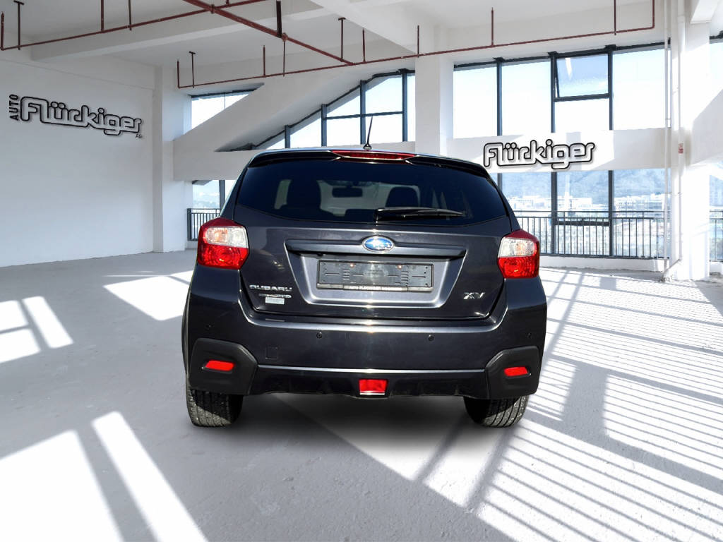 SUBARU XV 2.0i Swiss Two-image-5