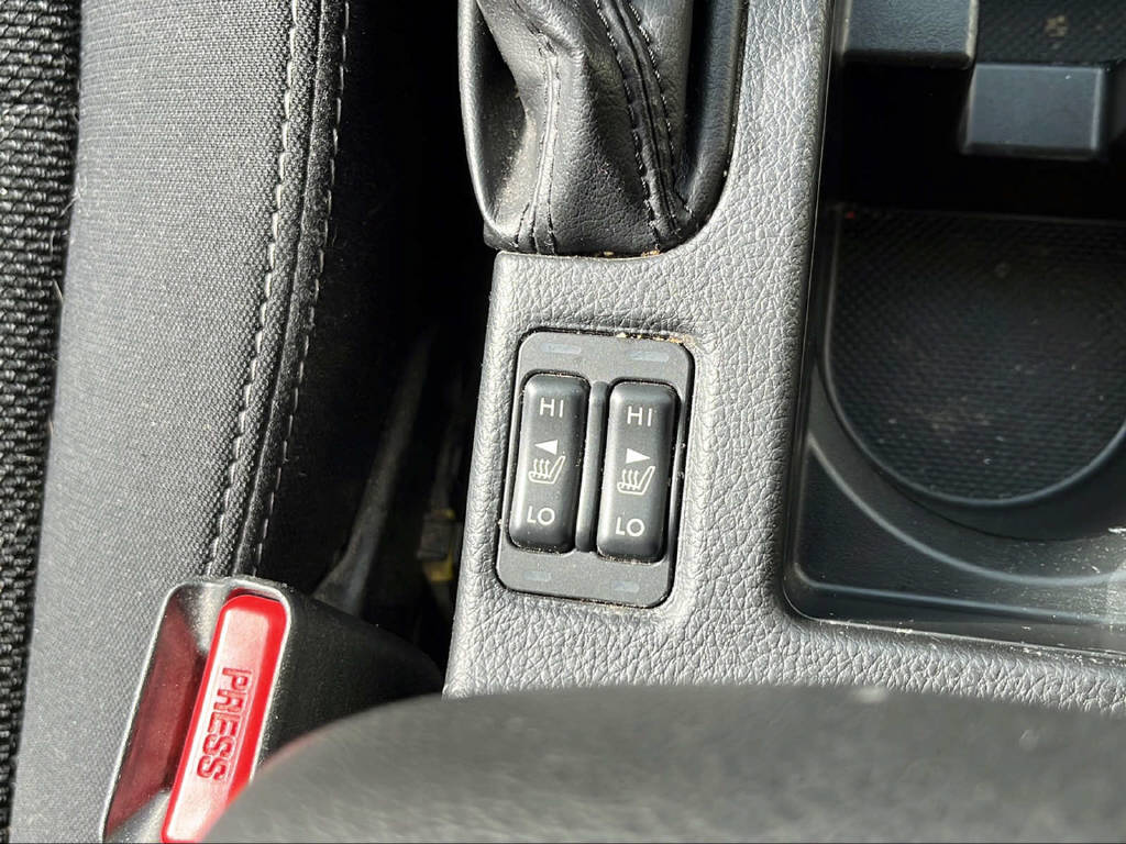 SUBARU XV 2.0i Swiss Two-image-24