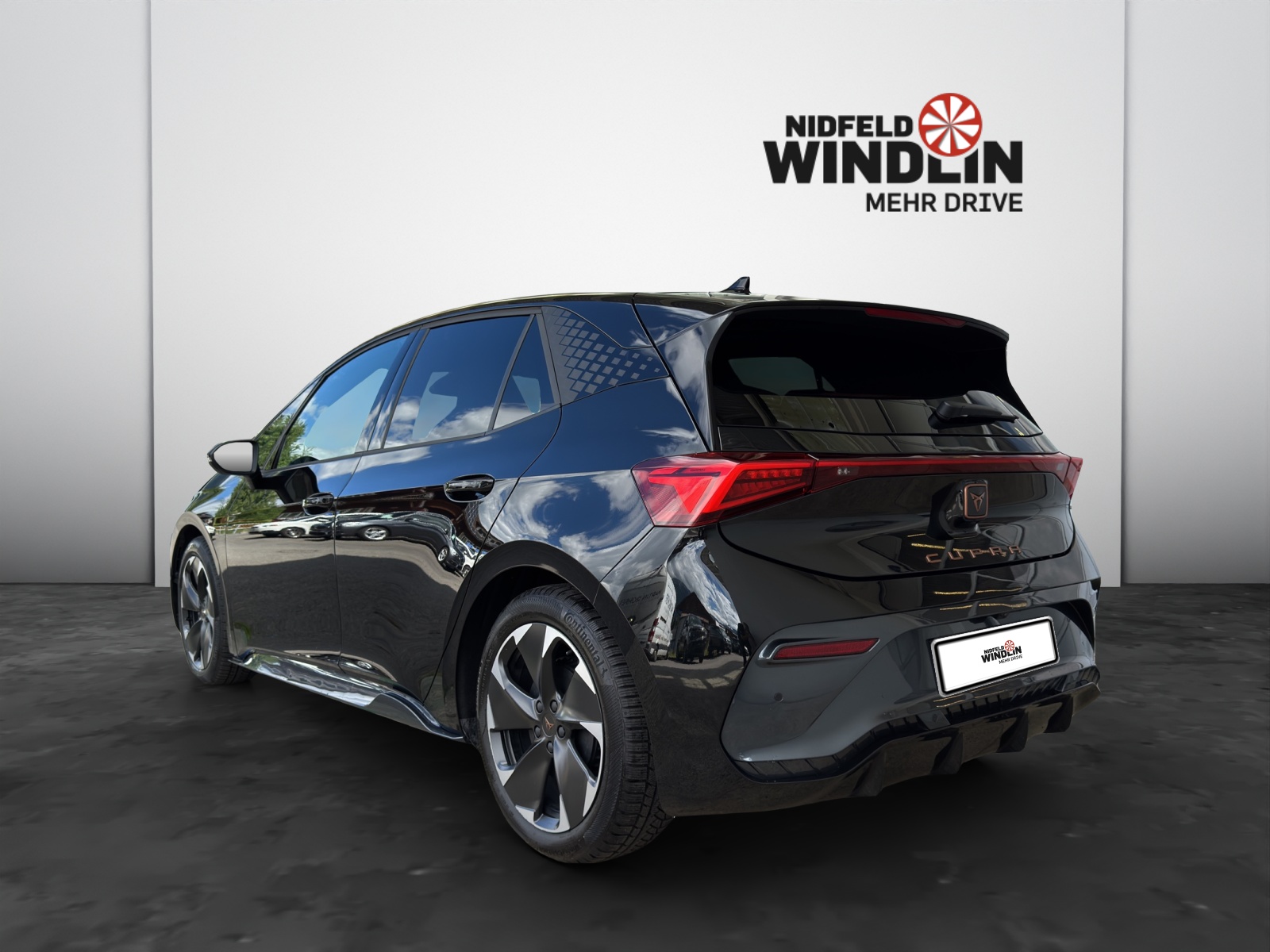 CUPRA Born Electric 59 kWh e-Boost-showroom-element-3