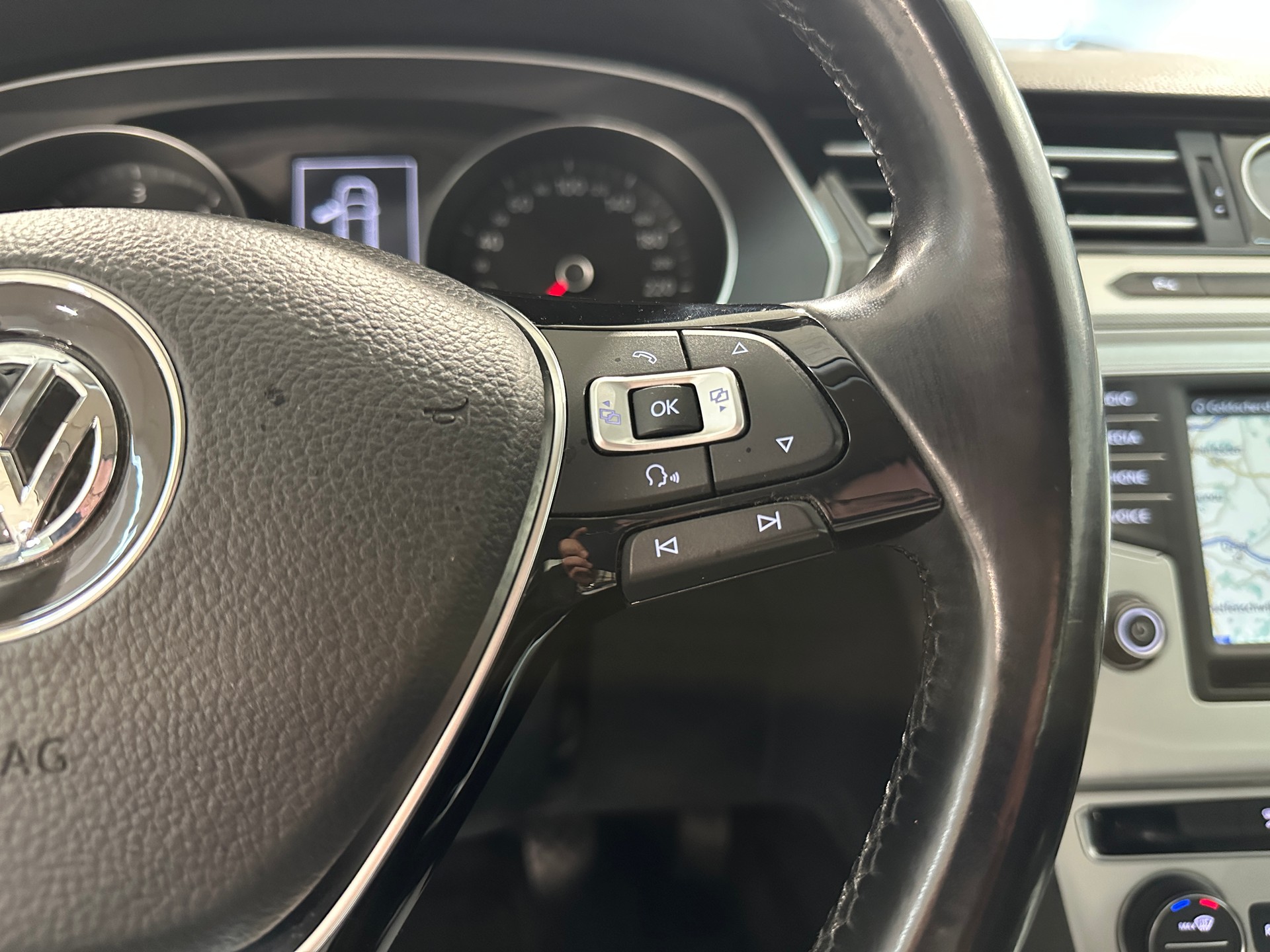 VW Passat Variant 2.0 TDI BMT Comfortline-image-28