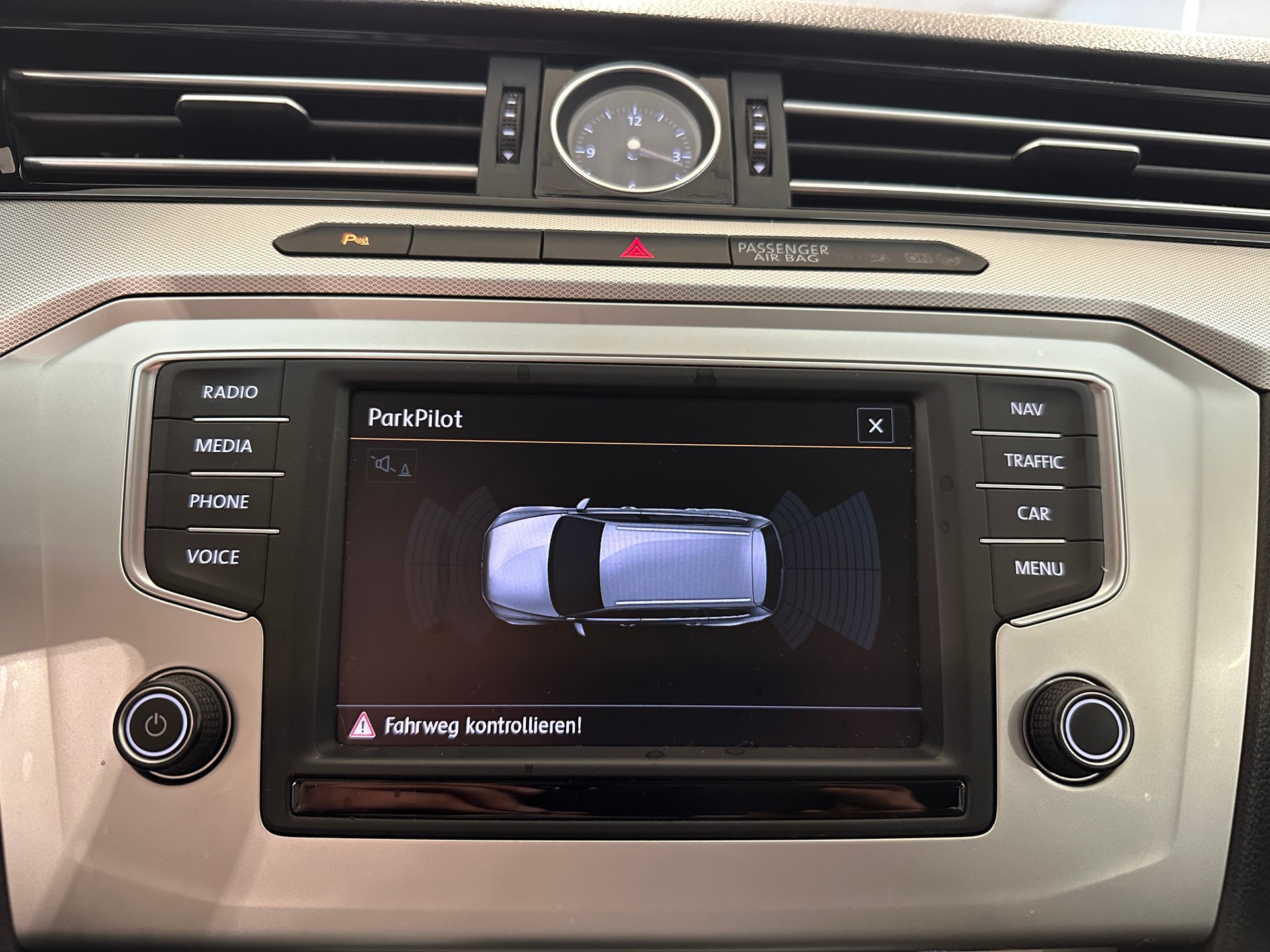 VW Passat Variant 2.0 TDI BMT Comfortline-image-23