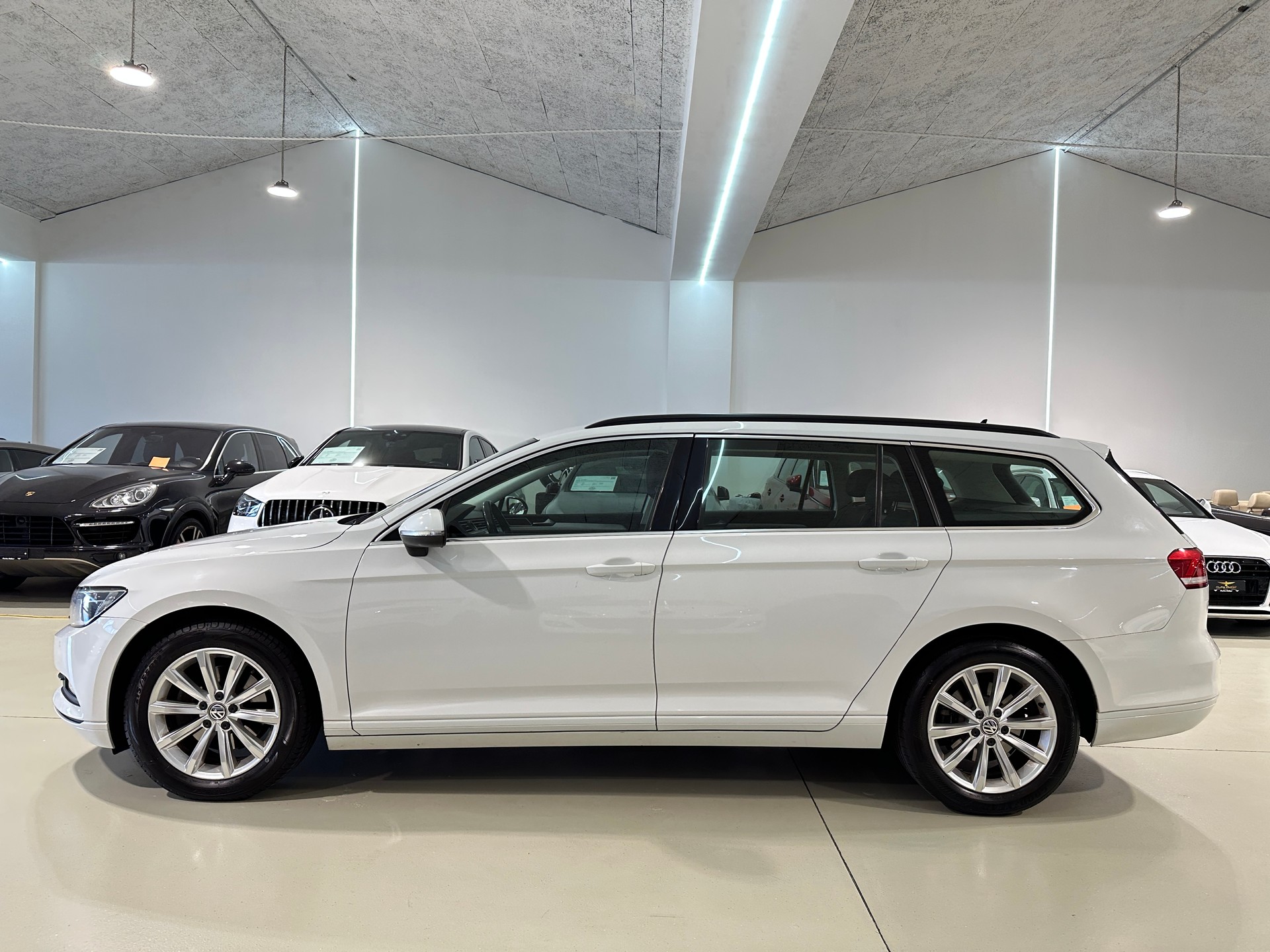 VW Passat Variant 2.0 TDI BMT Comfortline-image-4
