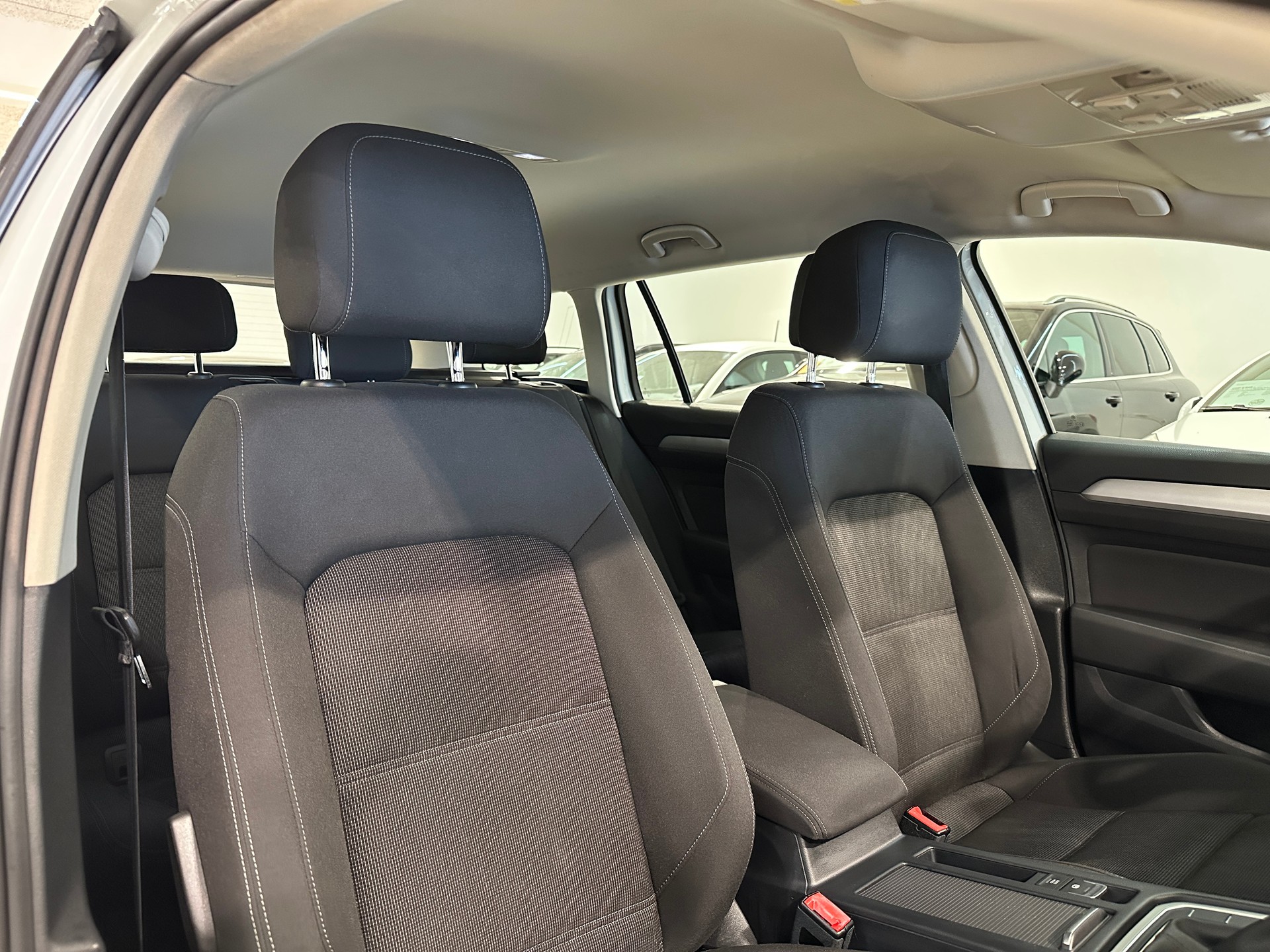 VW Passat Variant 2.0 TDI BMT Comfortline-image-13