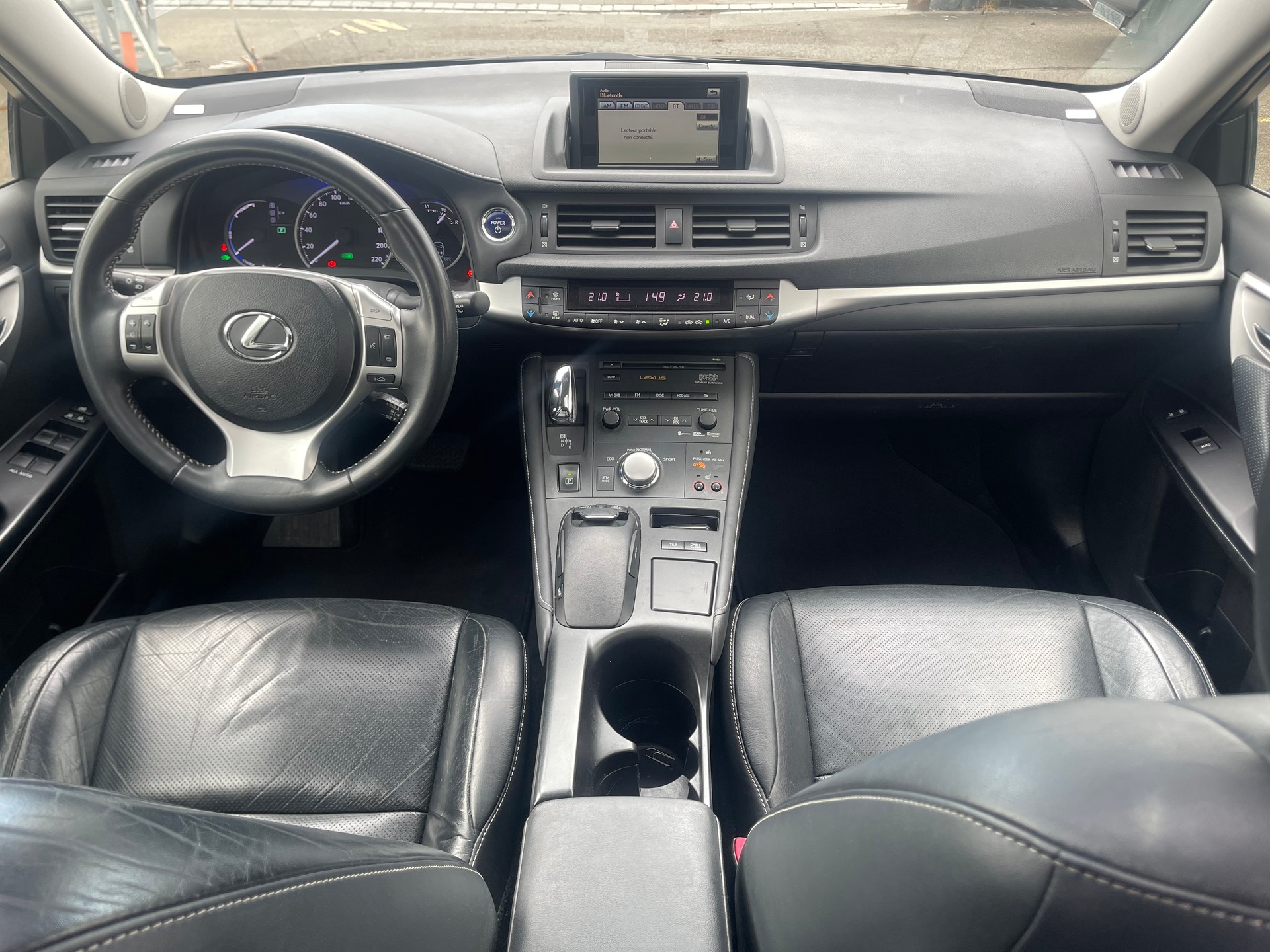 LEXUS CT 200h 1.8 excellence CVT-image-8