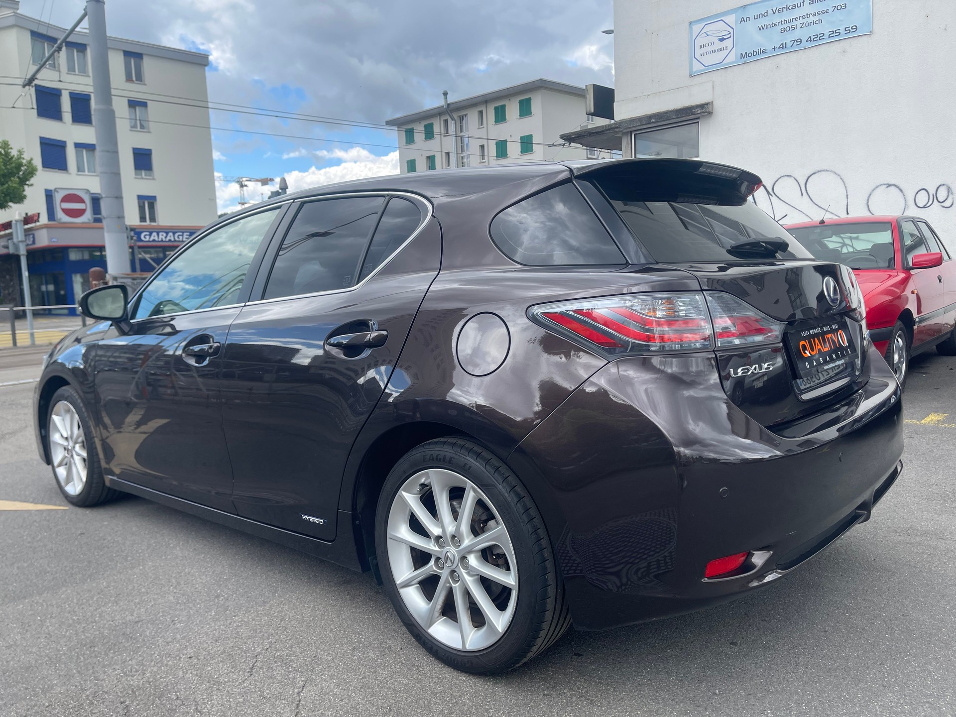 LEXUS CT 200h 1.8 excellence CVT-image-3