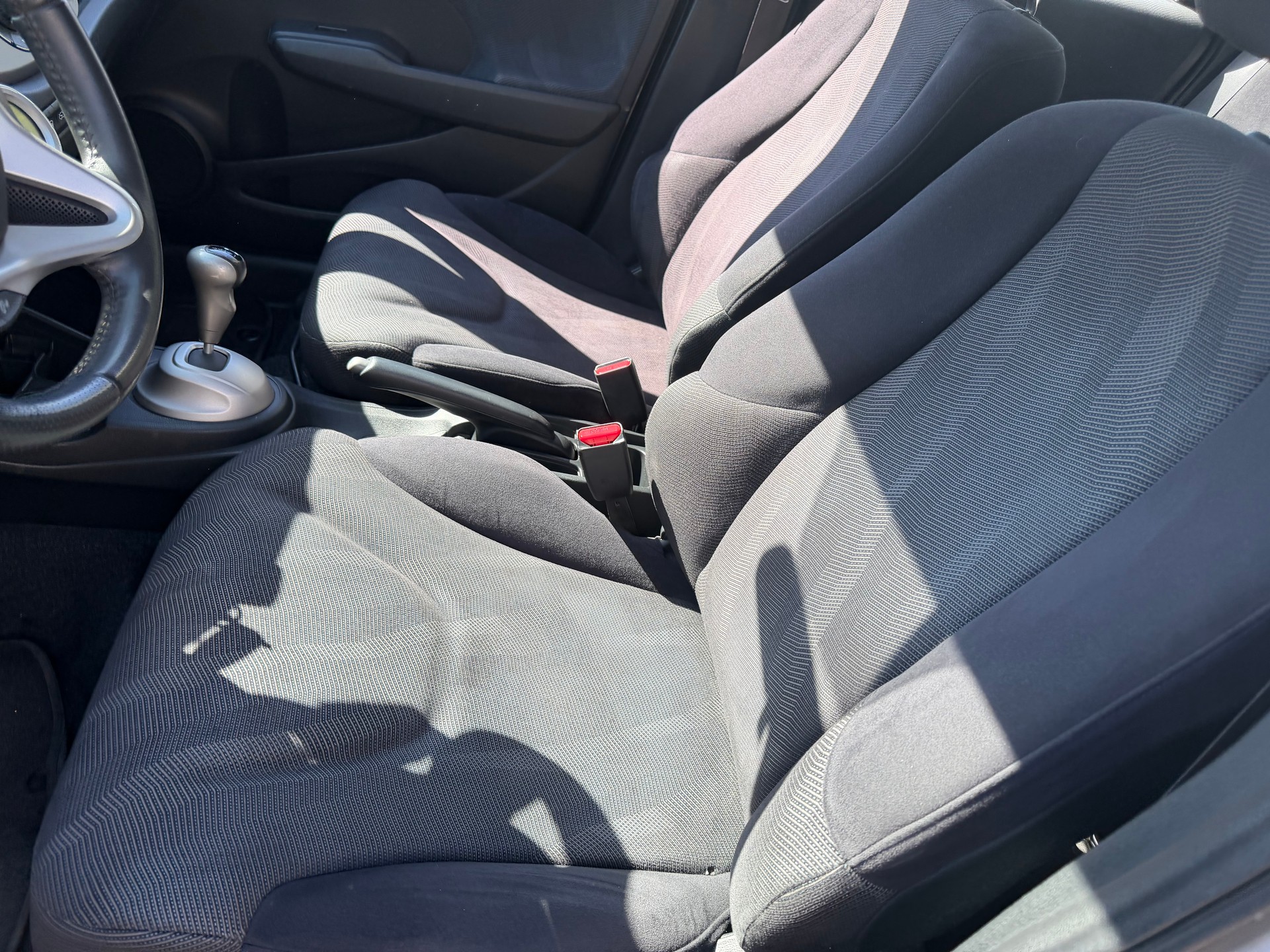 HONDA Jazz 1.4i Exclusive i-Shift-image-8