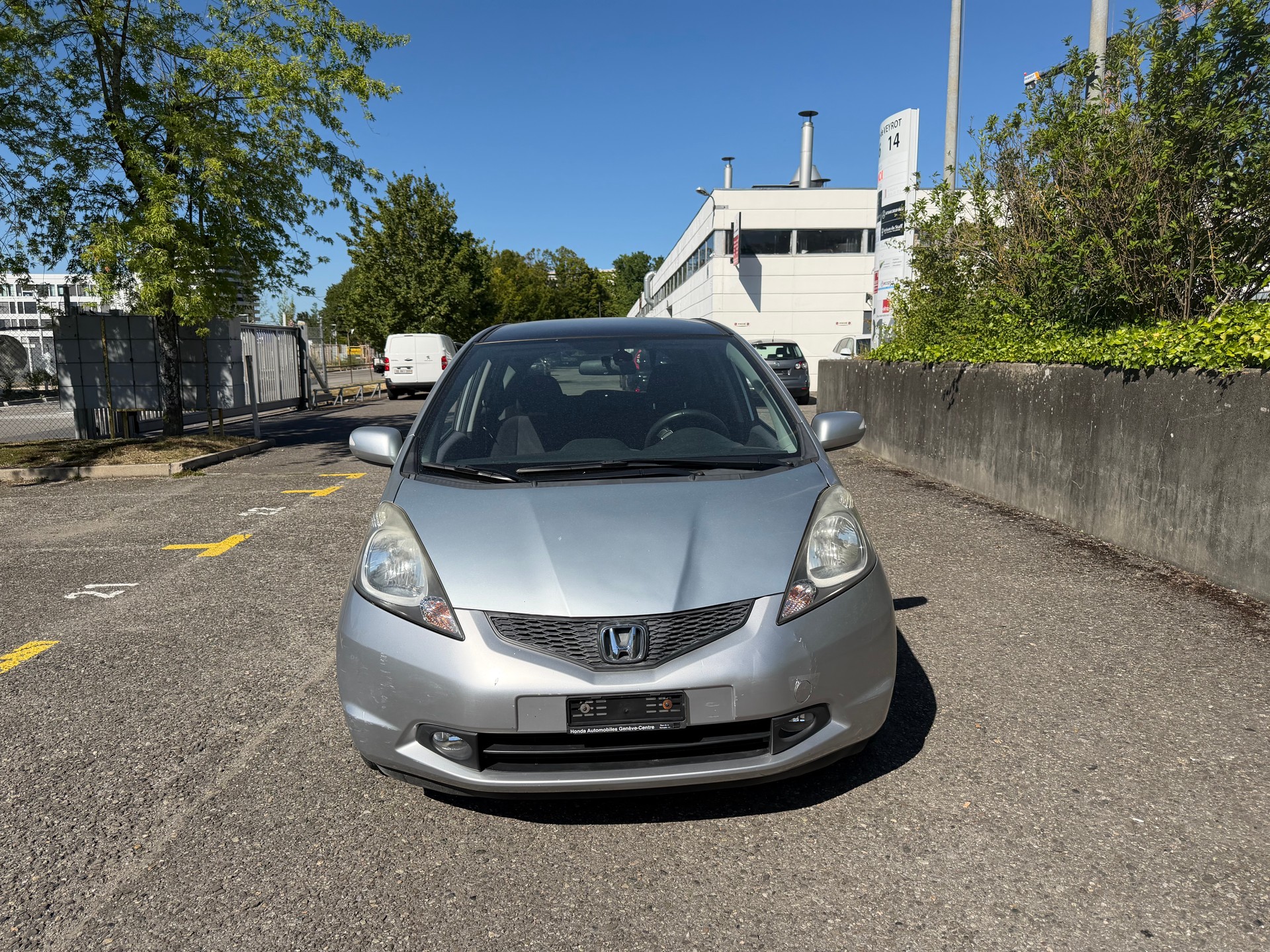 HONDA Jazz 1.4i Exclusive i-Shift-image-1