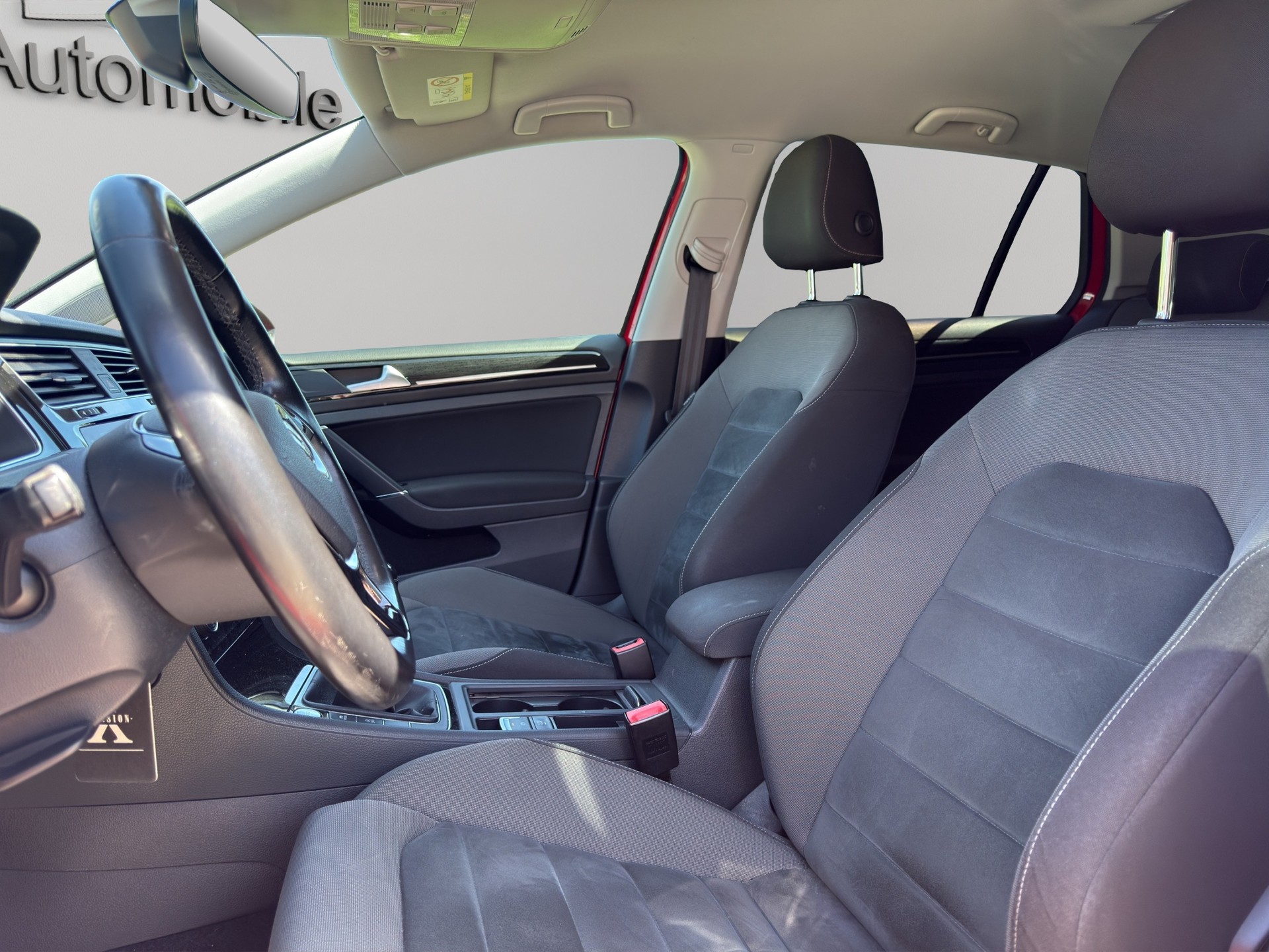 VW Golf 1.5 TSI EVO Highline-image-8