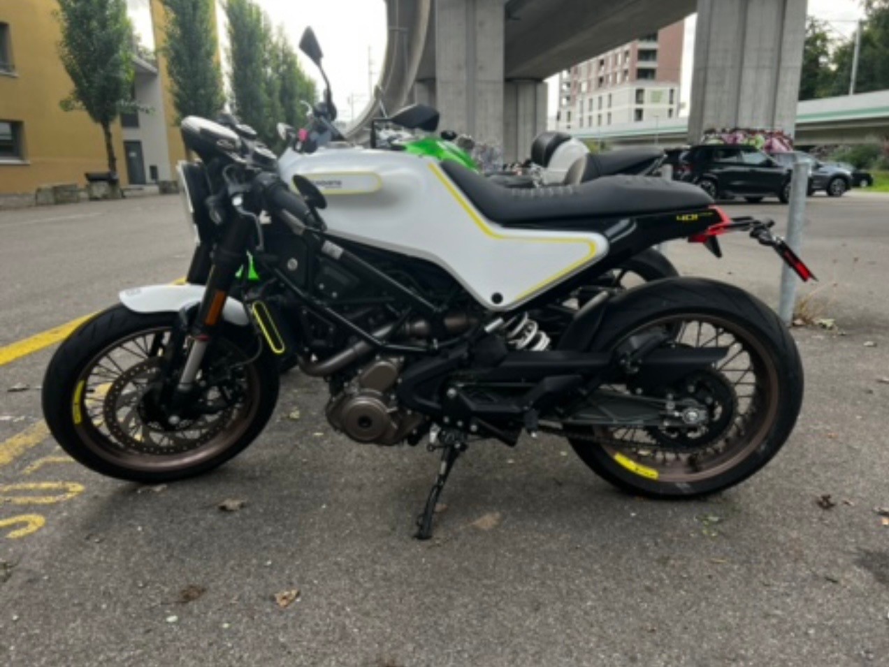HUSQVARNA Vitpilen 401-image-0