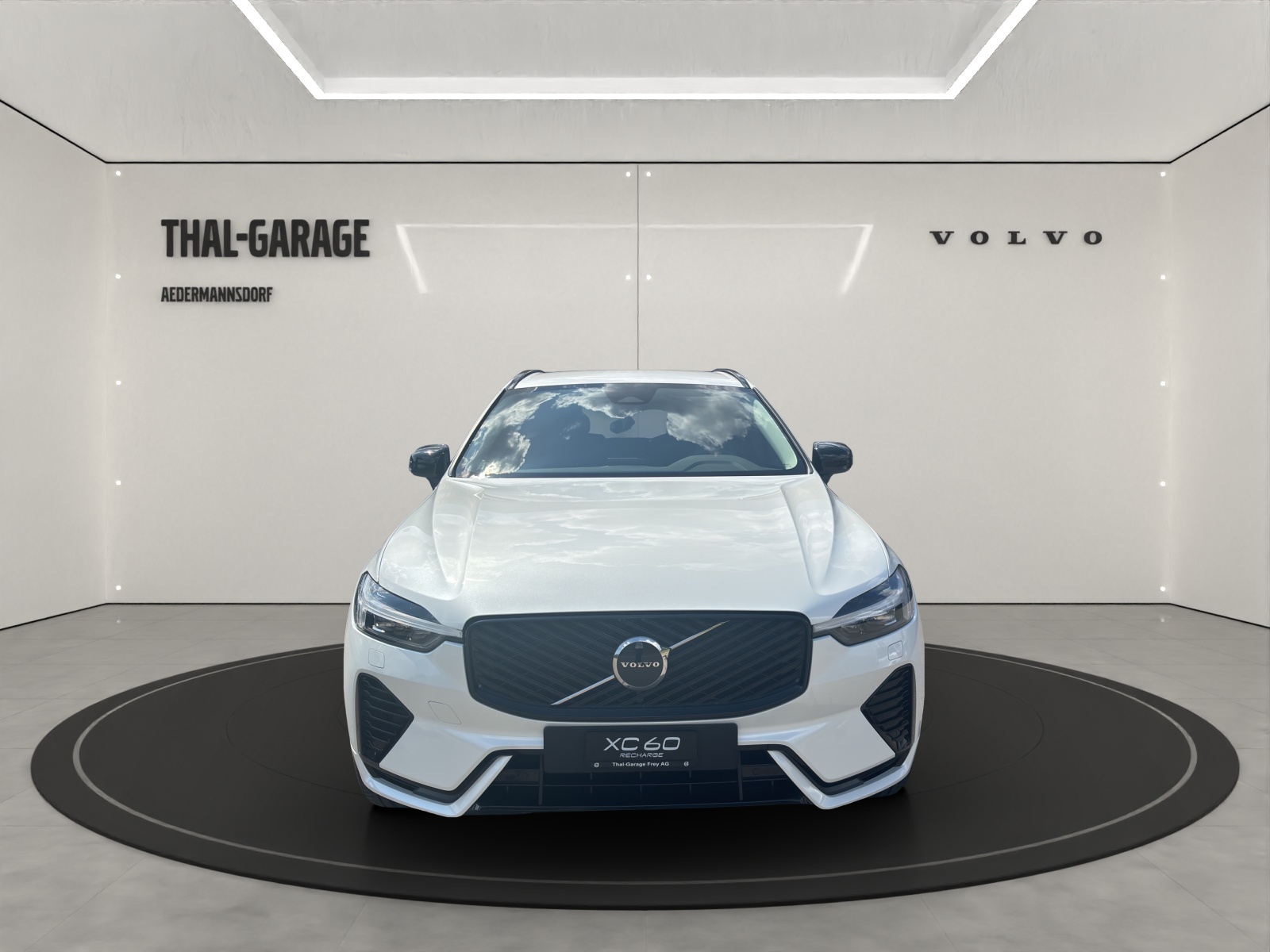 VOLVO XC60 2.0 T6 TE Plus Dark eAWD-image-9