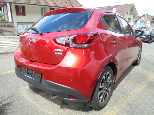 MAZDA 2 1.5i 16V Skyactiv-G Revolution-image-3