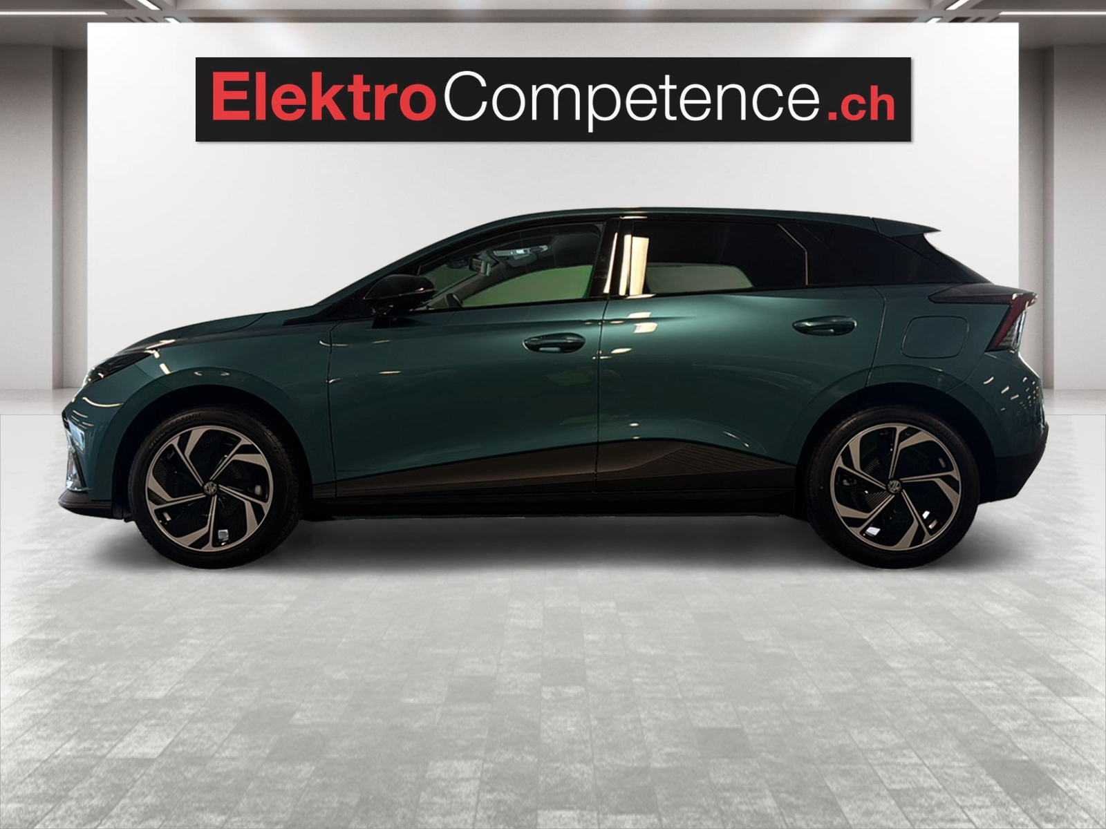 MG 4 EV 64kWh Facelift Premium-showroom-element-3
