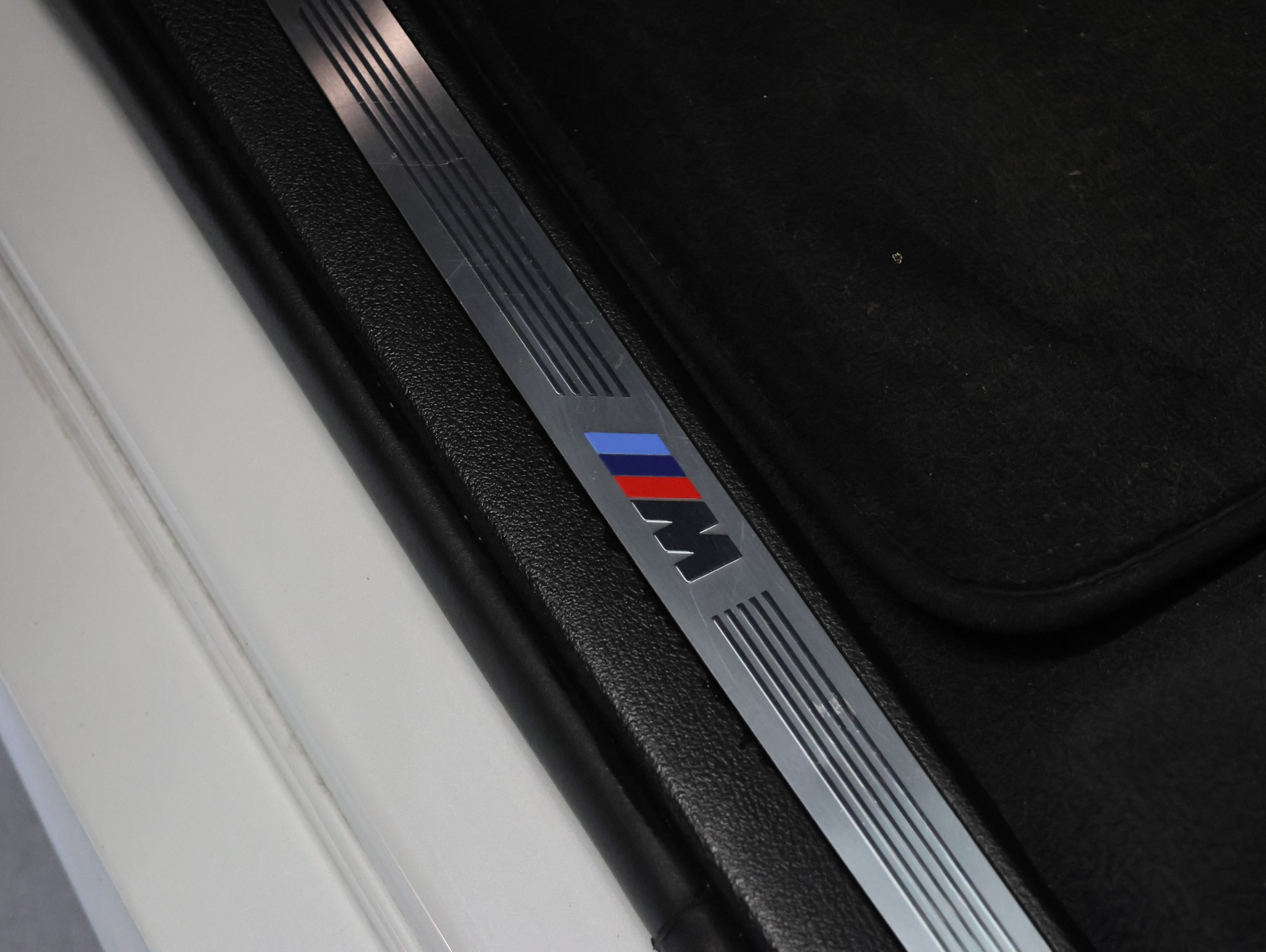 BMW X6 xDrive 30d Pure M Sport Steptronic *Rückfahrkamera* *Sitzheizung* *Panoramadach*-image-10