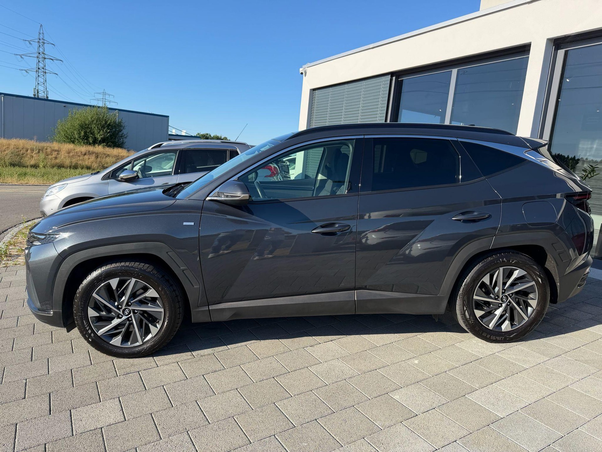 HYUNDAI Tucson 1.6 T-GDi Amplia 4WD-image-24