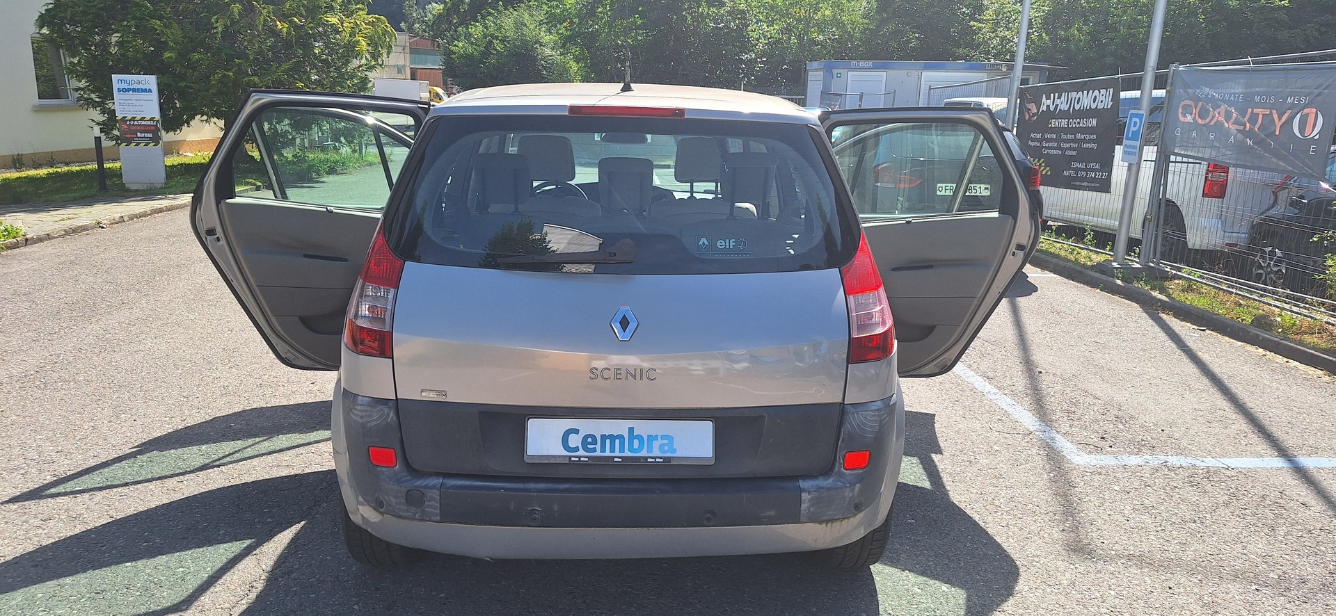 RENAULT Scénic 2.0 16V Expression-image-16