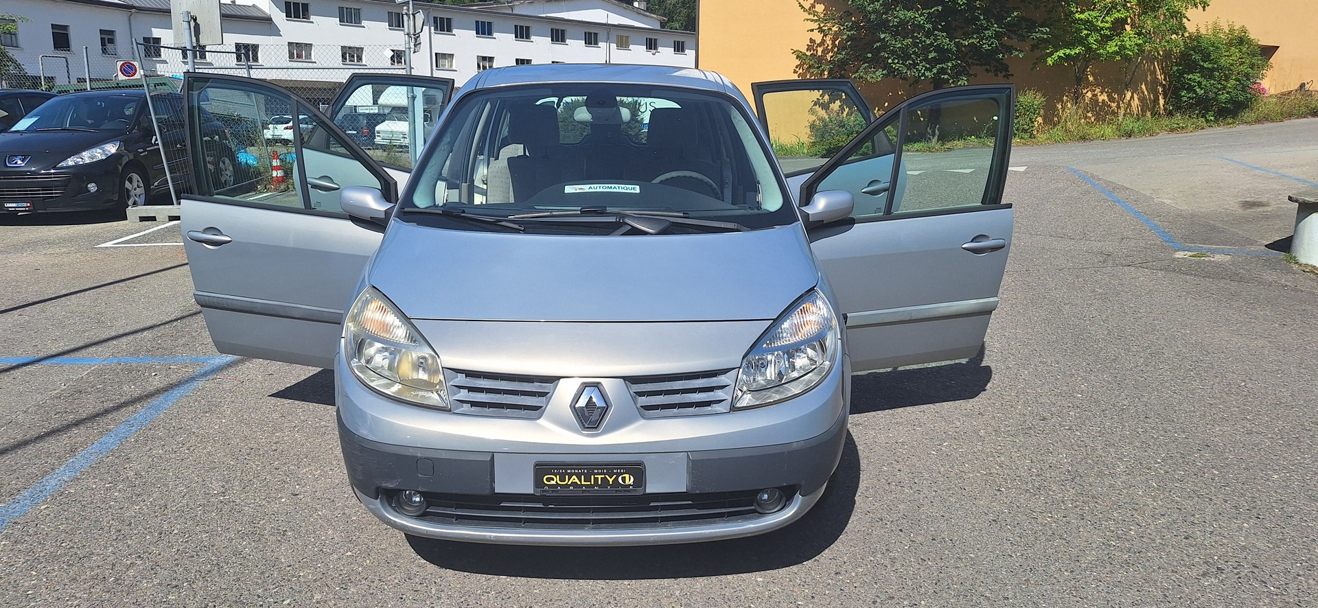 RENAULT Scénic 2.0 16V Expression-image-12