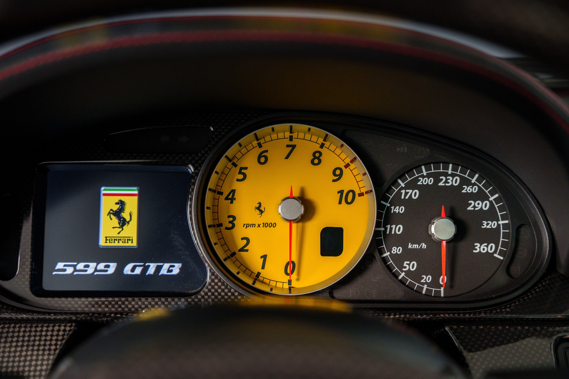 FERRARI 599 GTB-image-16