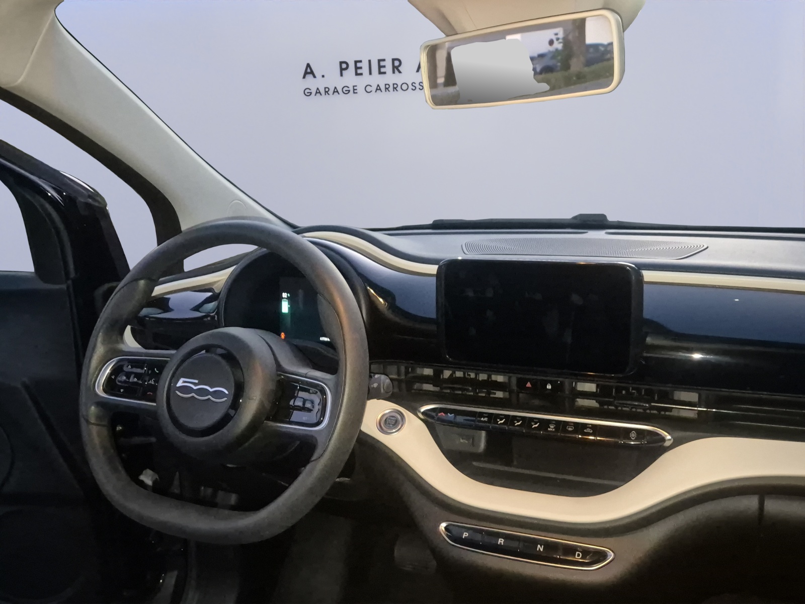 FIAT 500 electric 70 kW Action-image-9