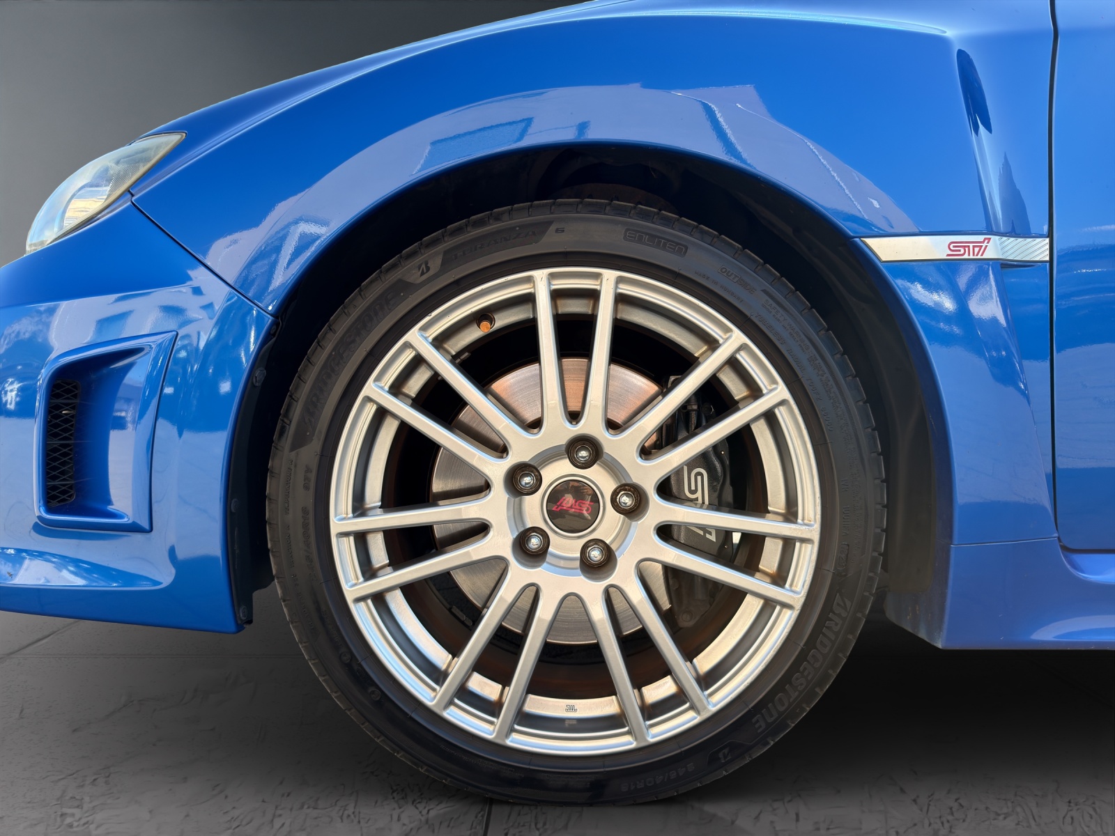 SUBARU WRX STI 2.5 T Sport-image-8