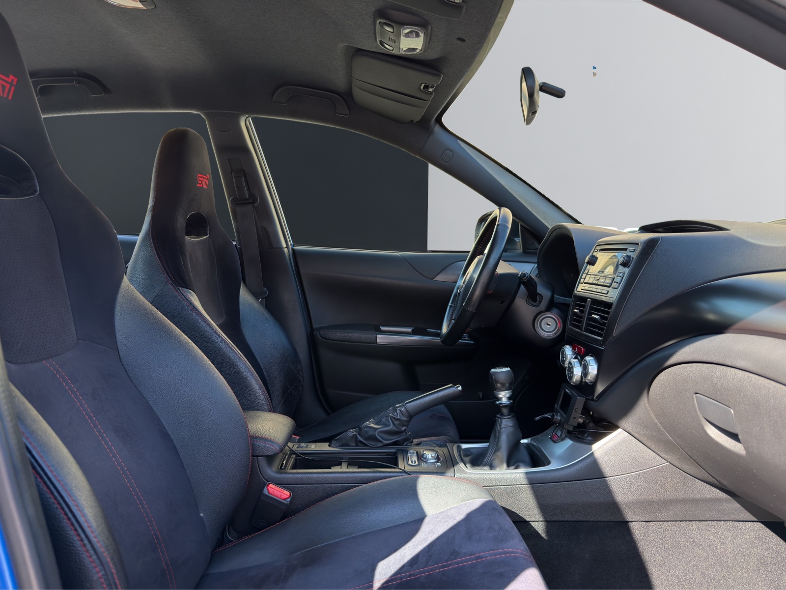 SUBARU WRX STI 2.5 T Sport-image-13