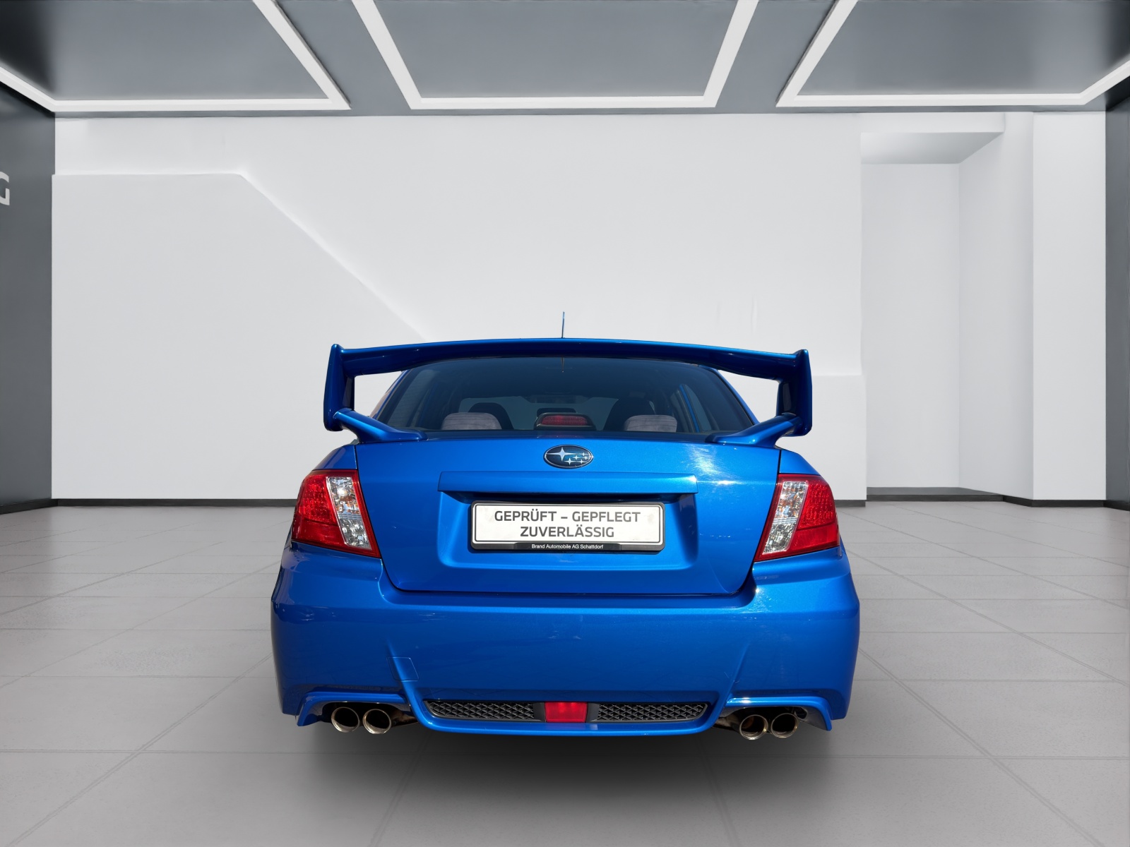 SUBARU WRX STI 2.5 T Sport-showroom-element-3