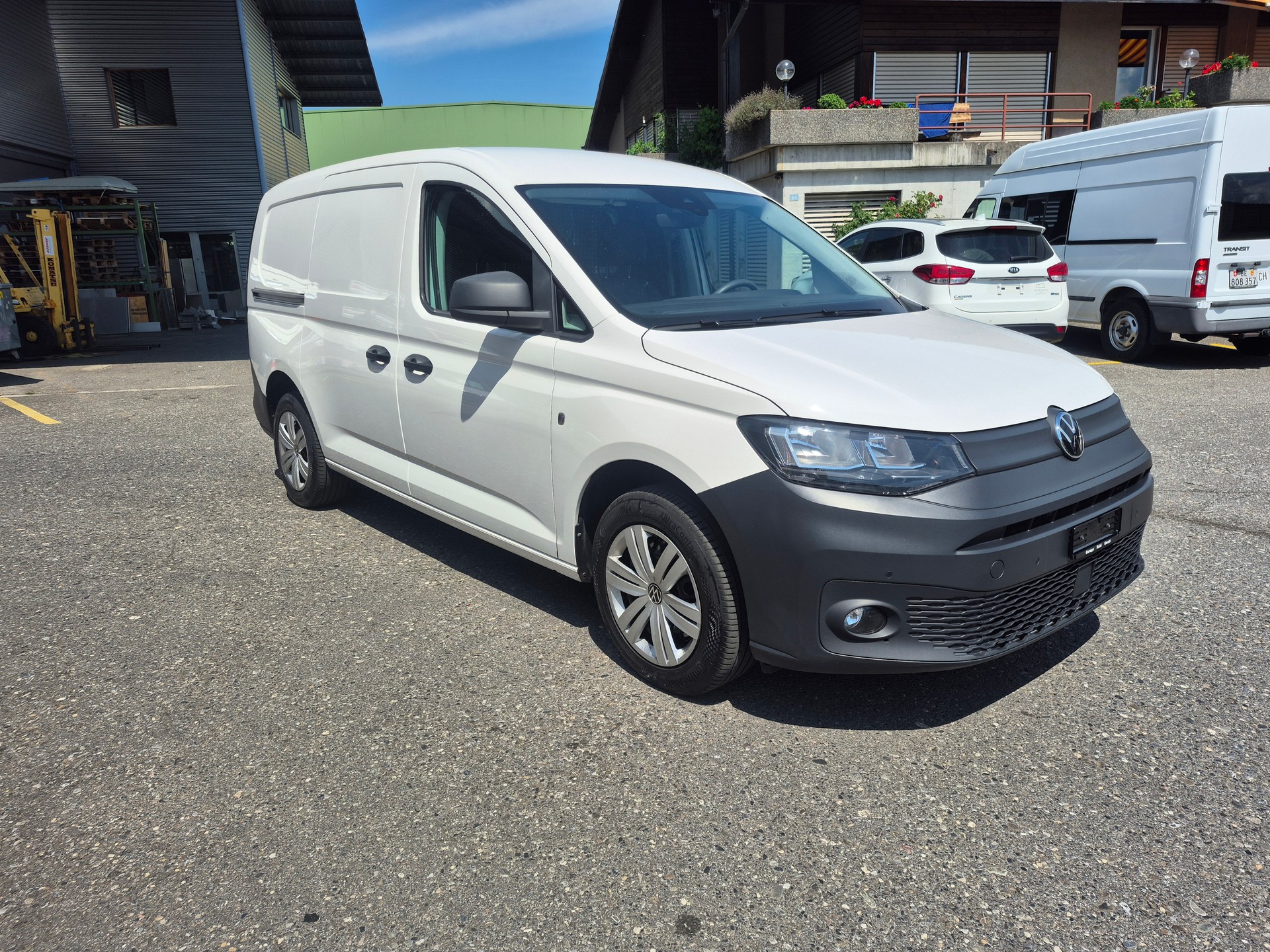 VW Caddy Cargo 2.0TDI Maxi-showroom-element-2