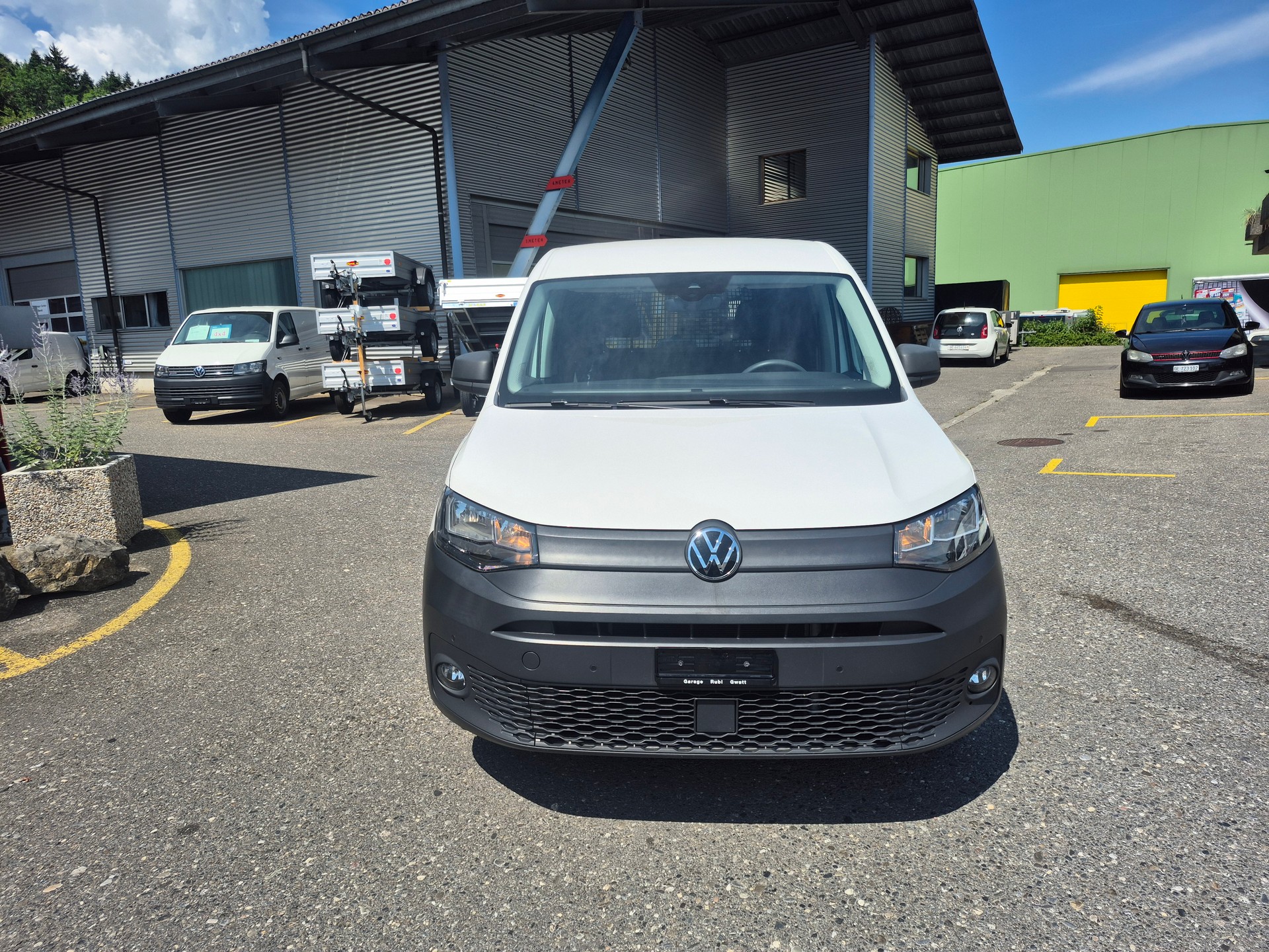 VW Caddy Cargo 2.0TDI Maxi-showroom-element-1