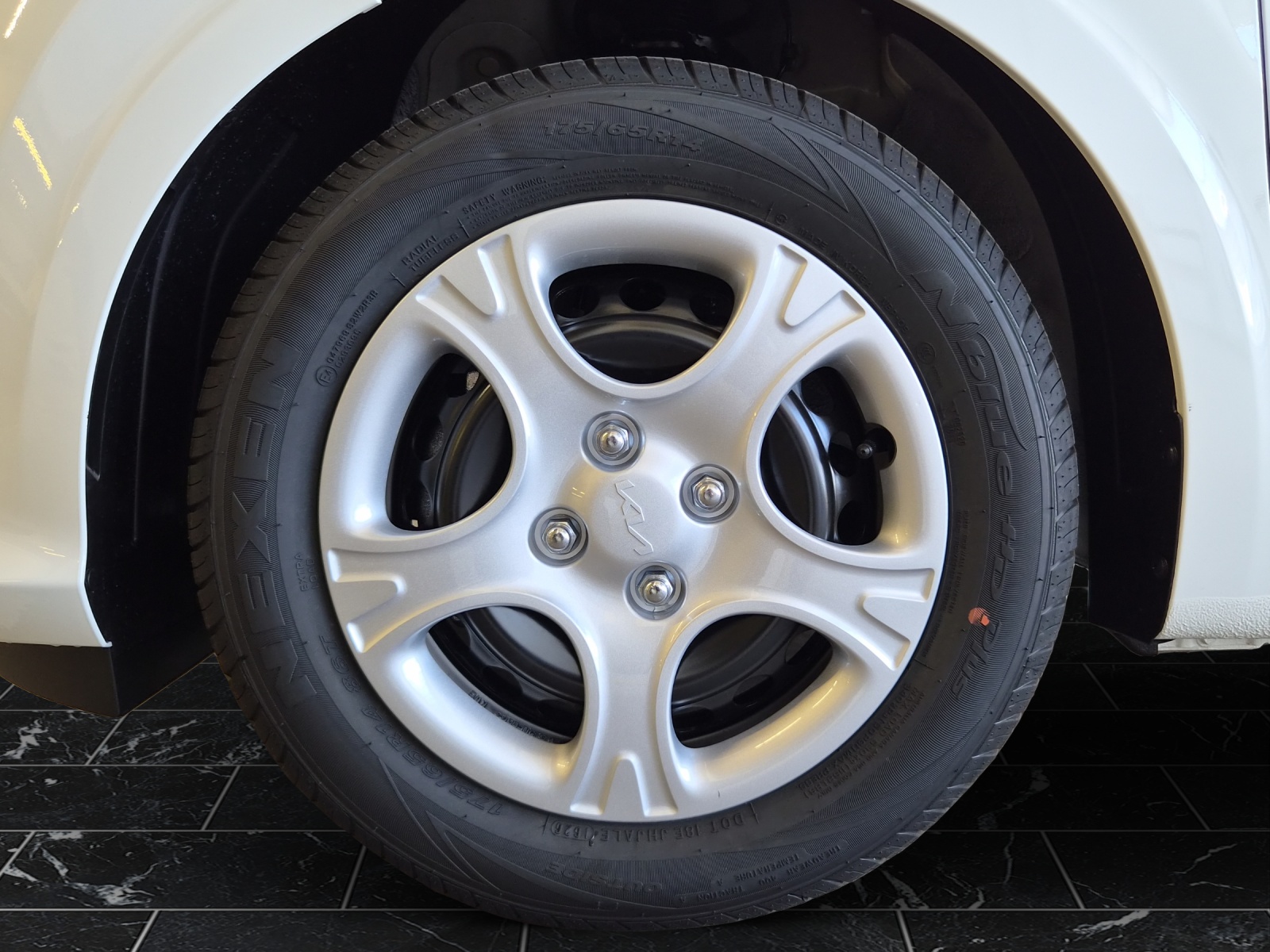KIA Picanto 1.0 GDi-image-10