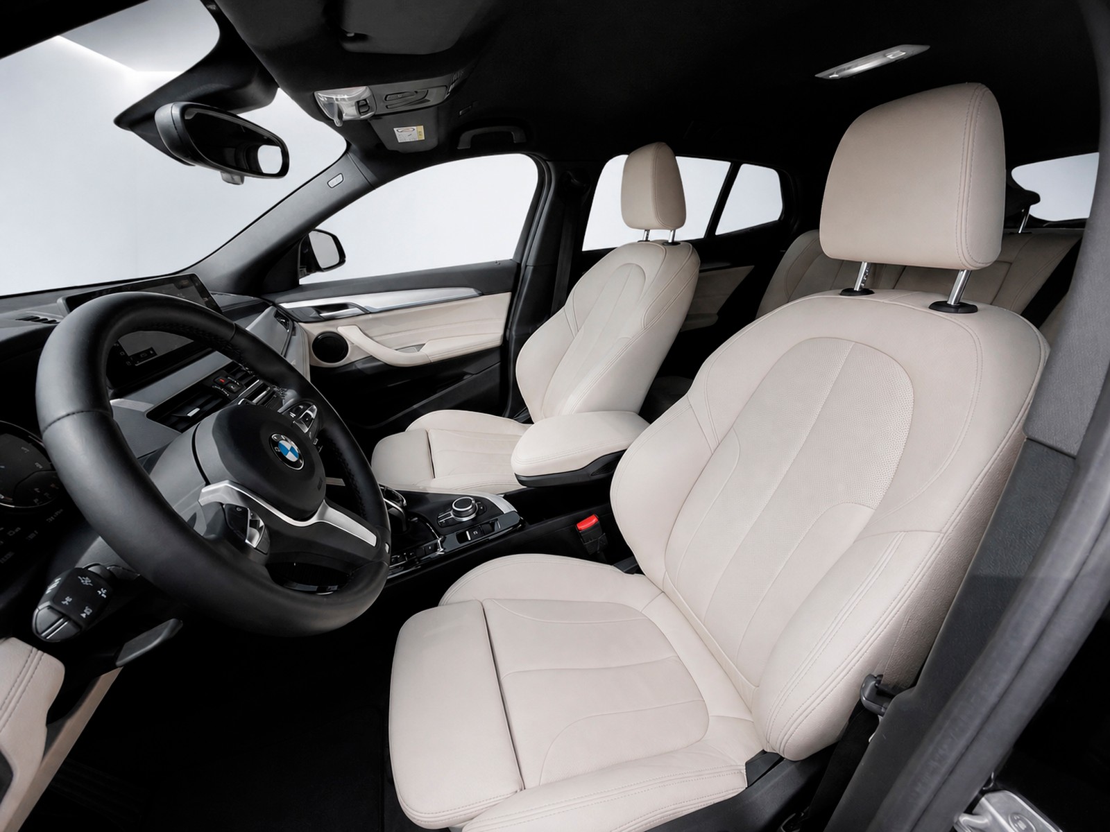 BMW X2 xDrive 18d M Sport Steptronic-image-9