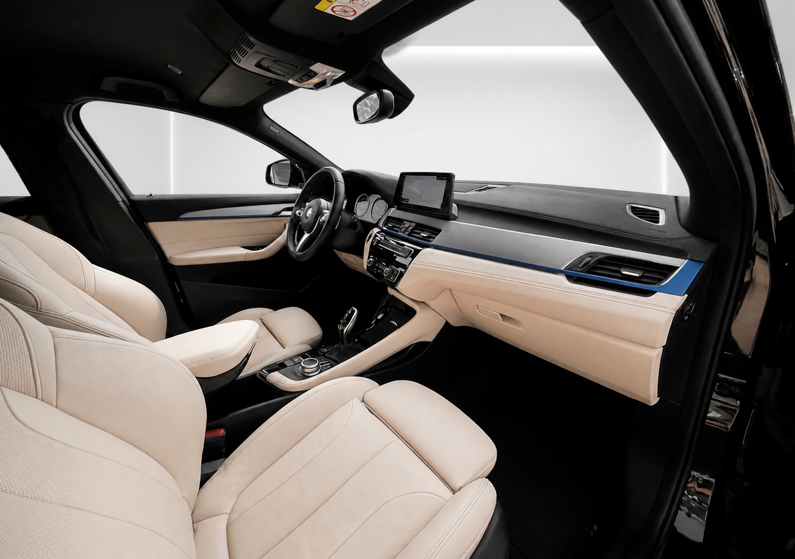 BMW X2 xDrive 18d M Sport Steptronic-image-13
