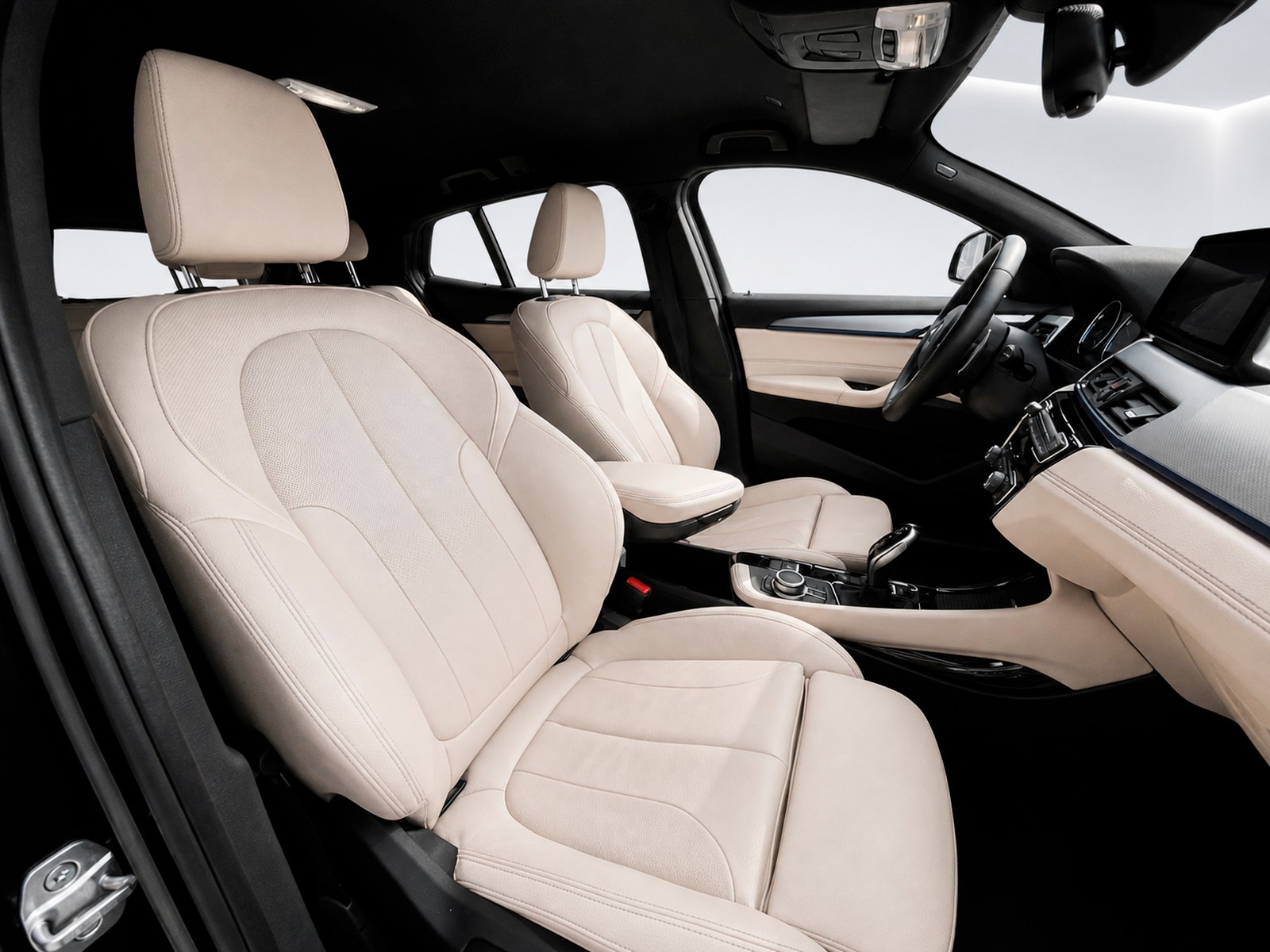 BMW X2 xDrive 18d M Sport Steptronic-image-12