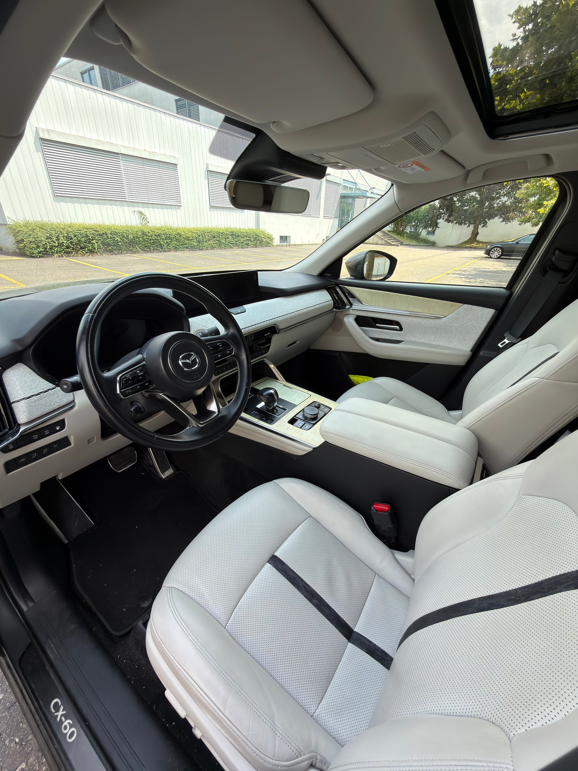 MAZDA 2.5 PHEV Takumi-image-8
