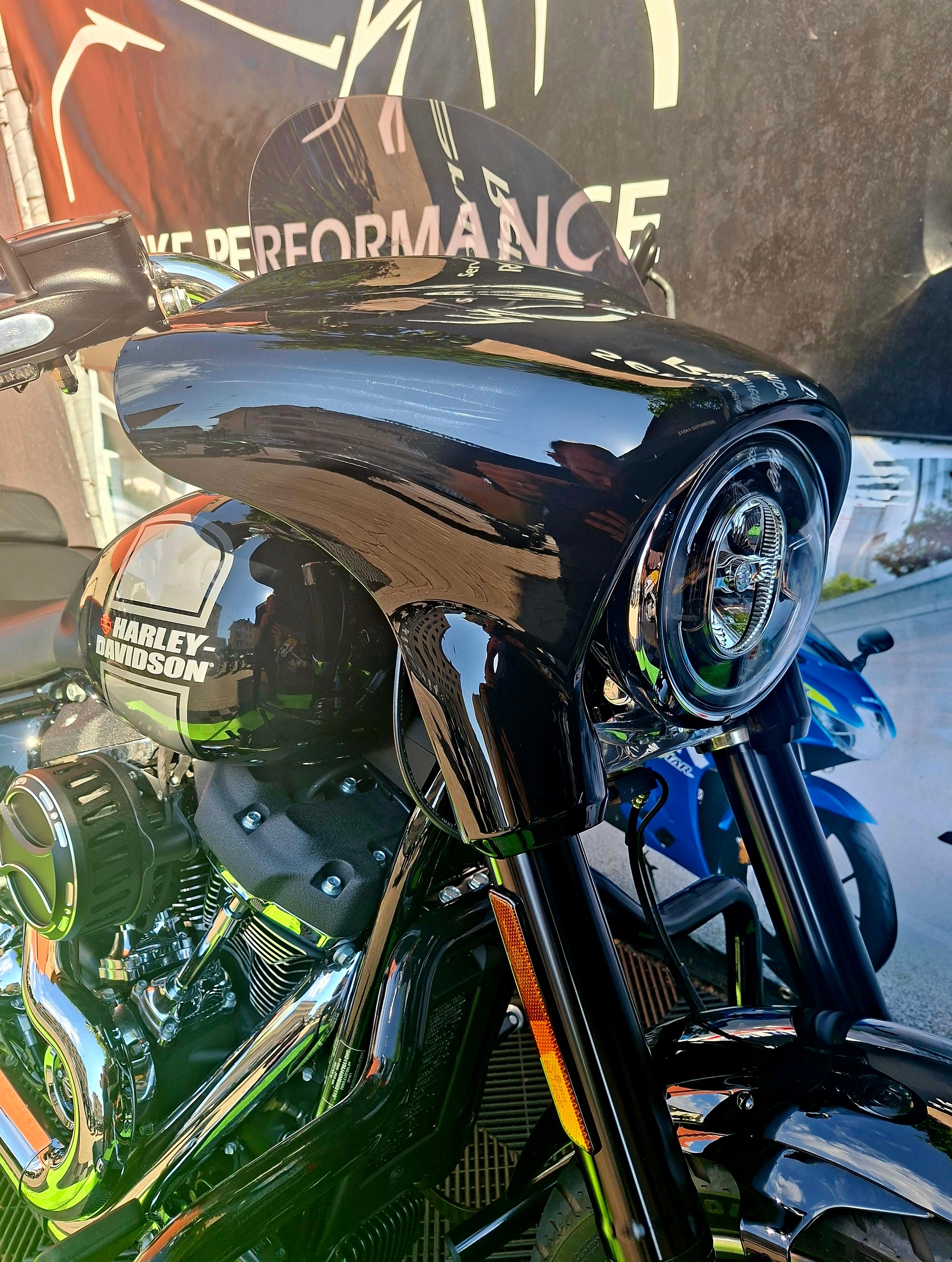 HARLEY-DAVIDSON FLSB Sport Glide 107-image-9