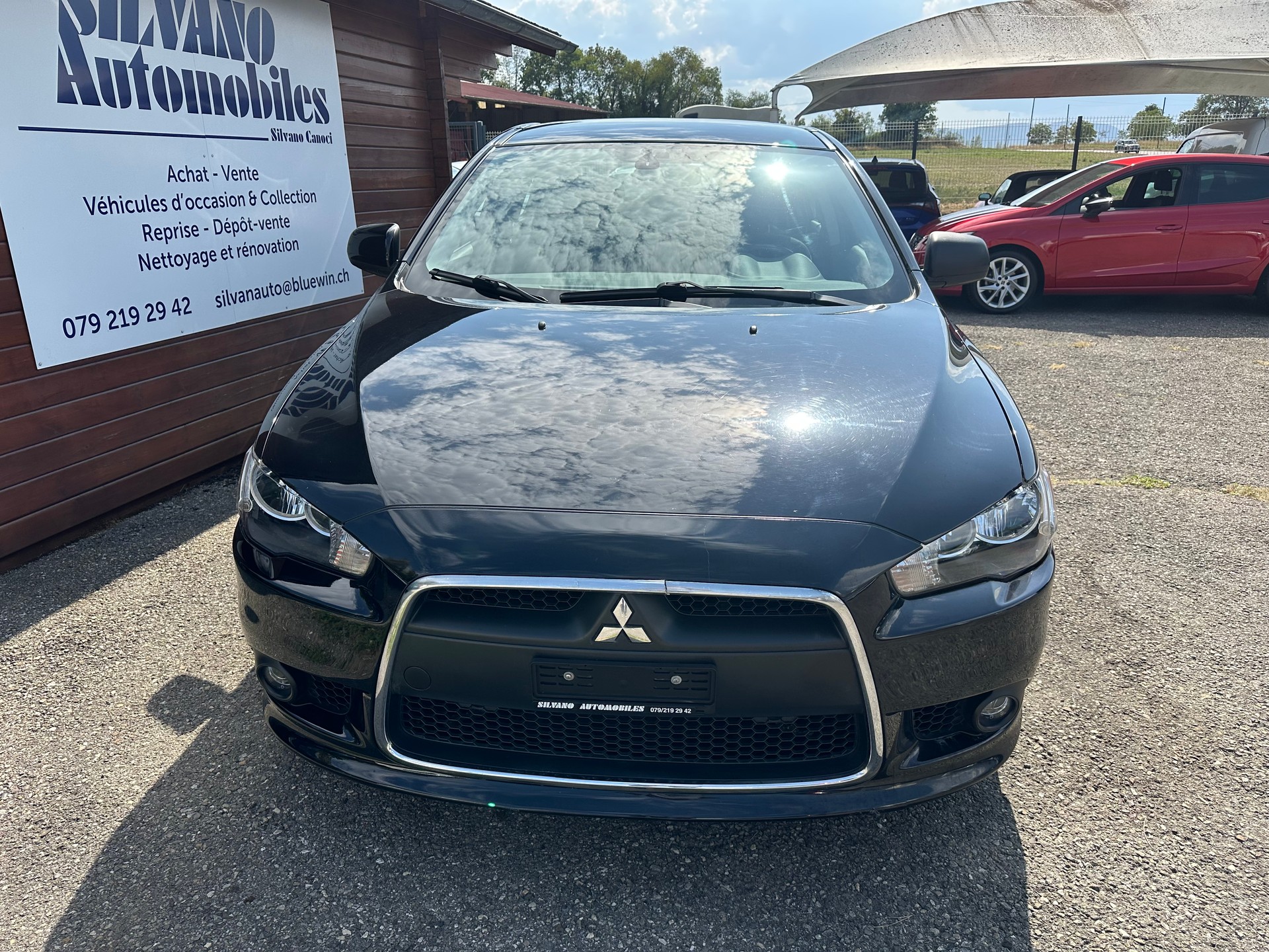 MITSUBISHI Lancer Sportback 1.8 Intense CVT-showroom-element-1