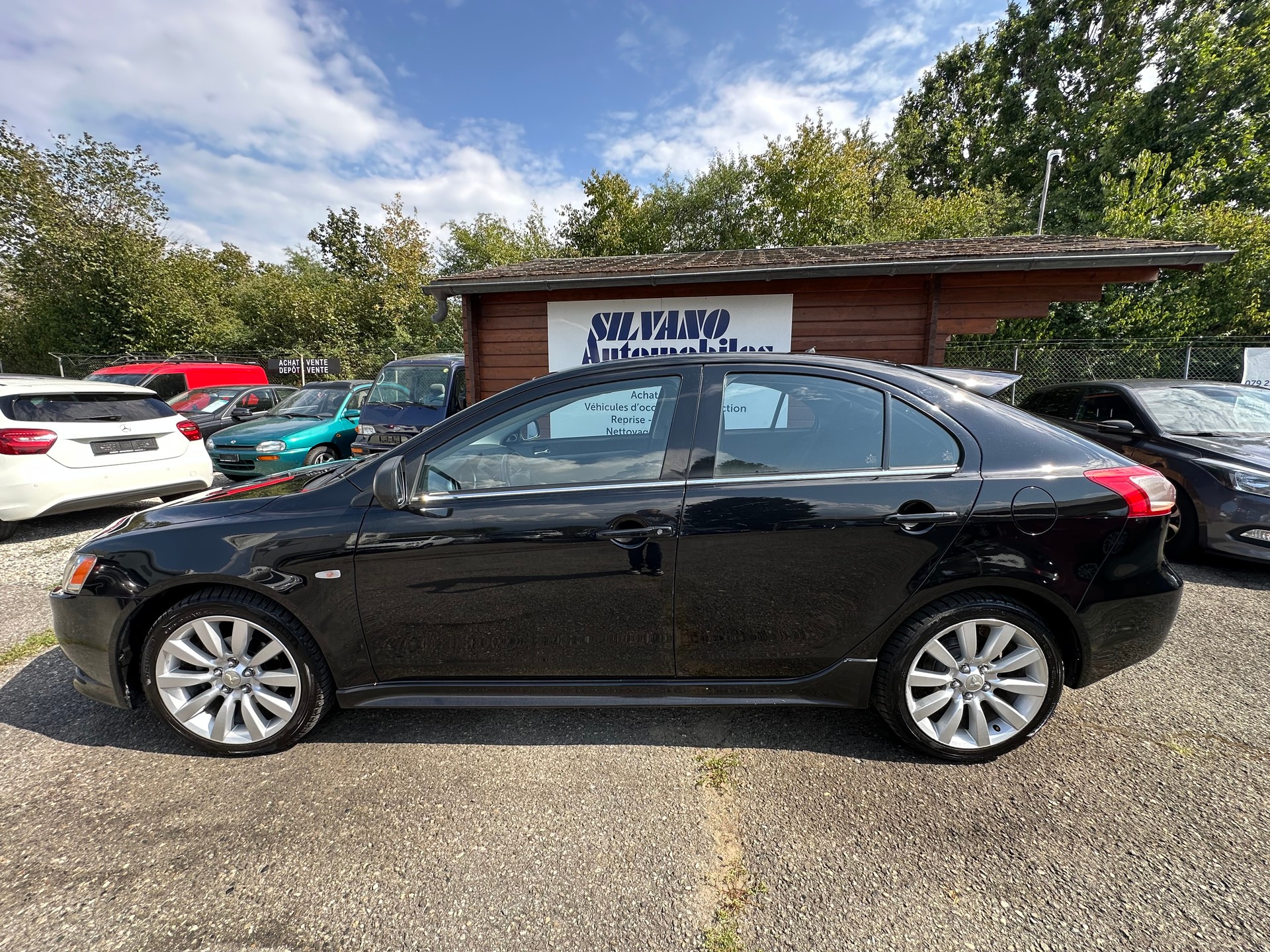 MITSUBISHI Lancer Sportback 1.8 Intense CVT-image-5