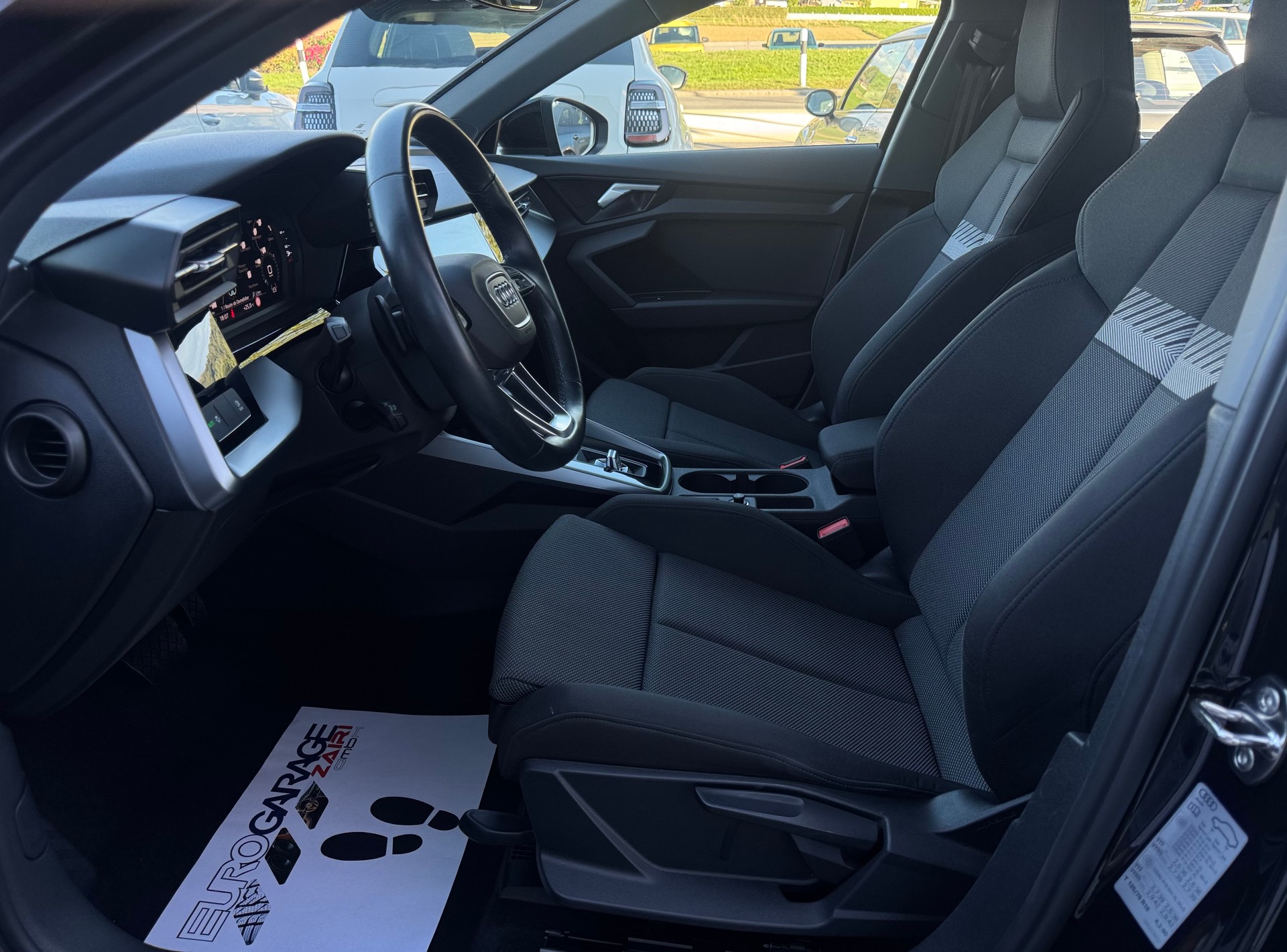 AUDI A3 Sportback 35 TFSI advanced Attraction S-tronic-showroom-element-1