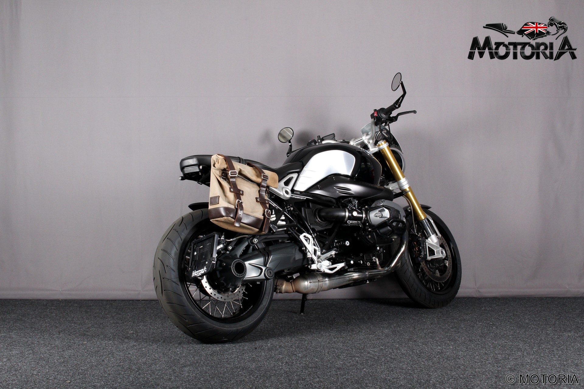BMW R nineT ABS-showroom-element-2
