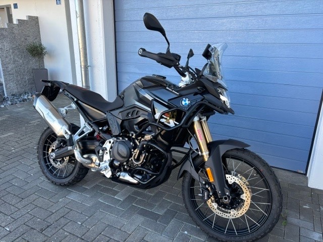 BMW F 900 GS-image-2