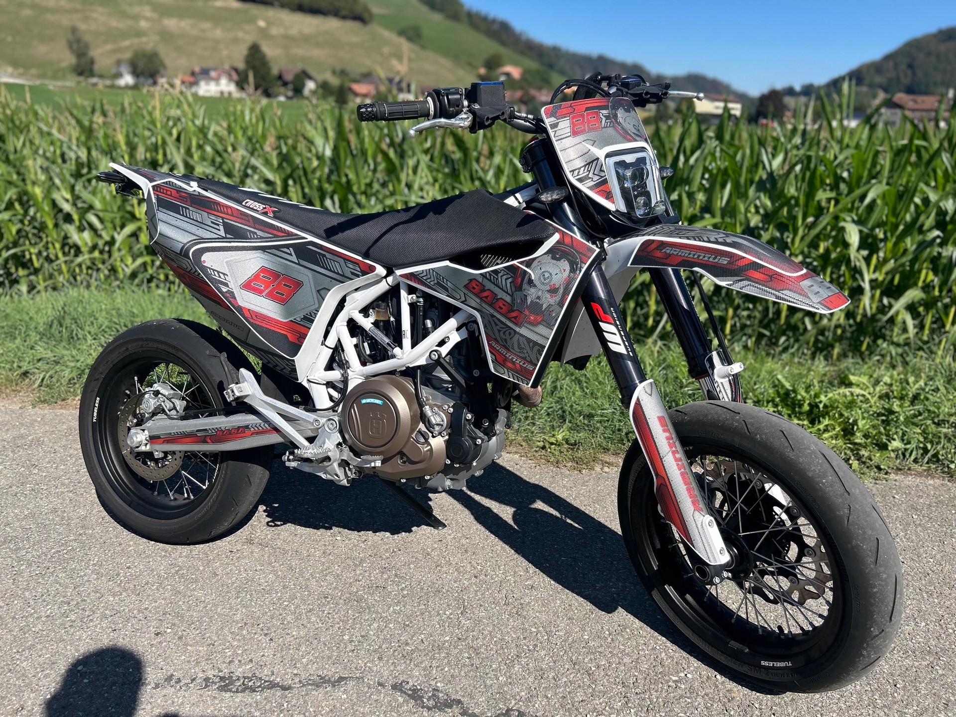 HUSQVARNA 701 Supermoto (35kW)-image-0
