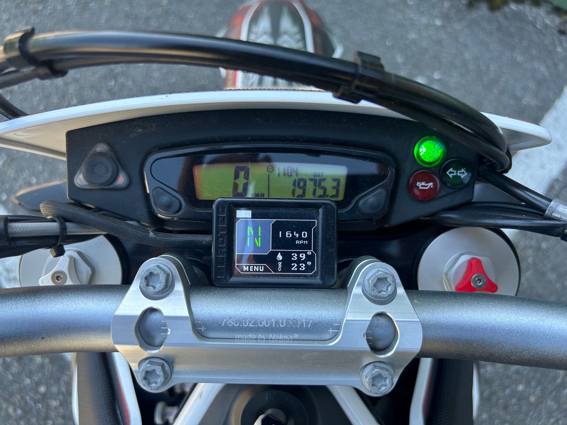 HUSQVARNA 701 Supermoto (35kW)-image-7